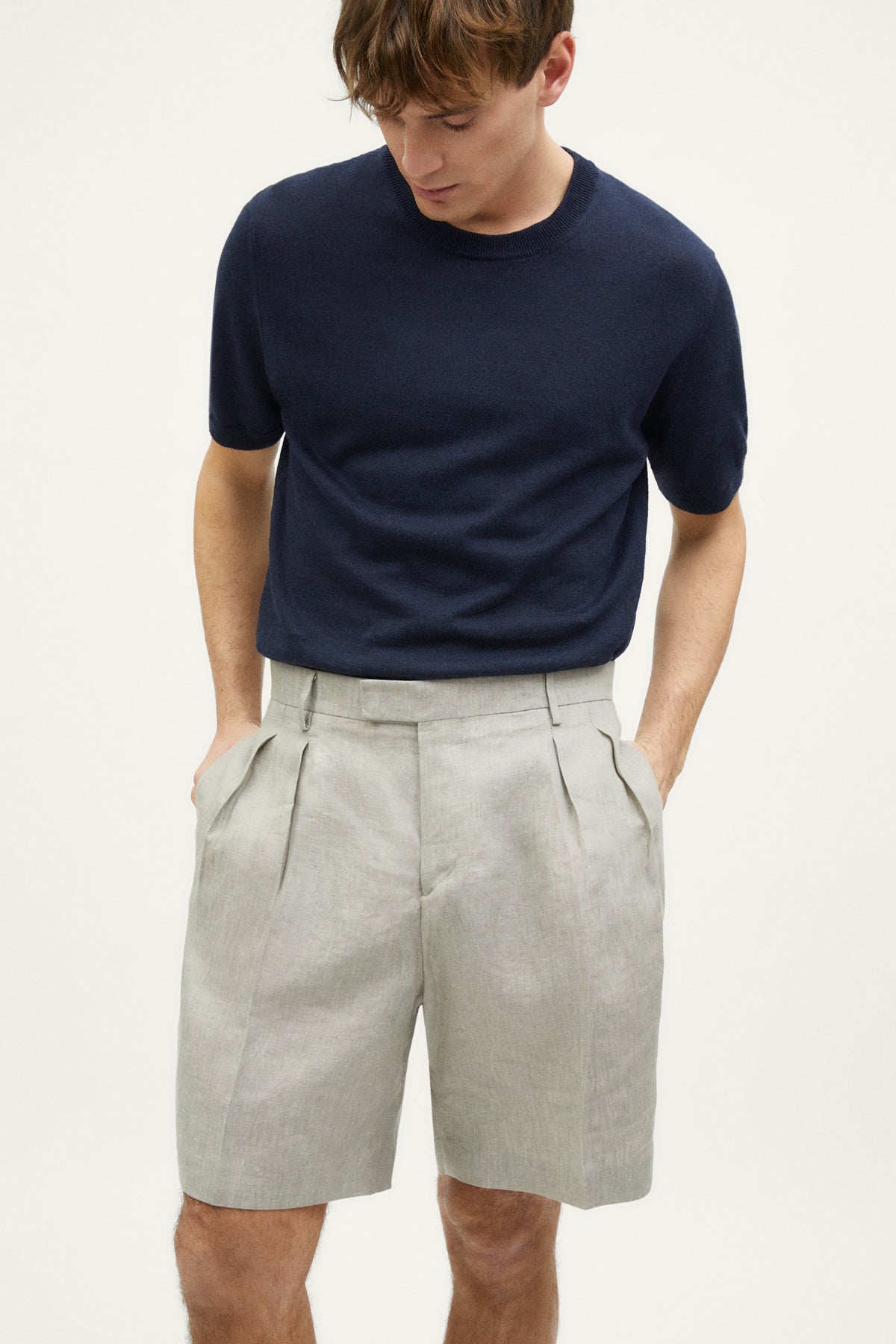 The Linen Twill Bermuda Shorts - sand melange