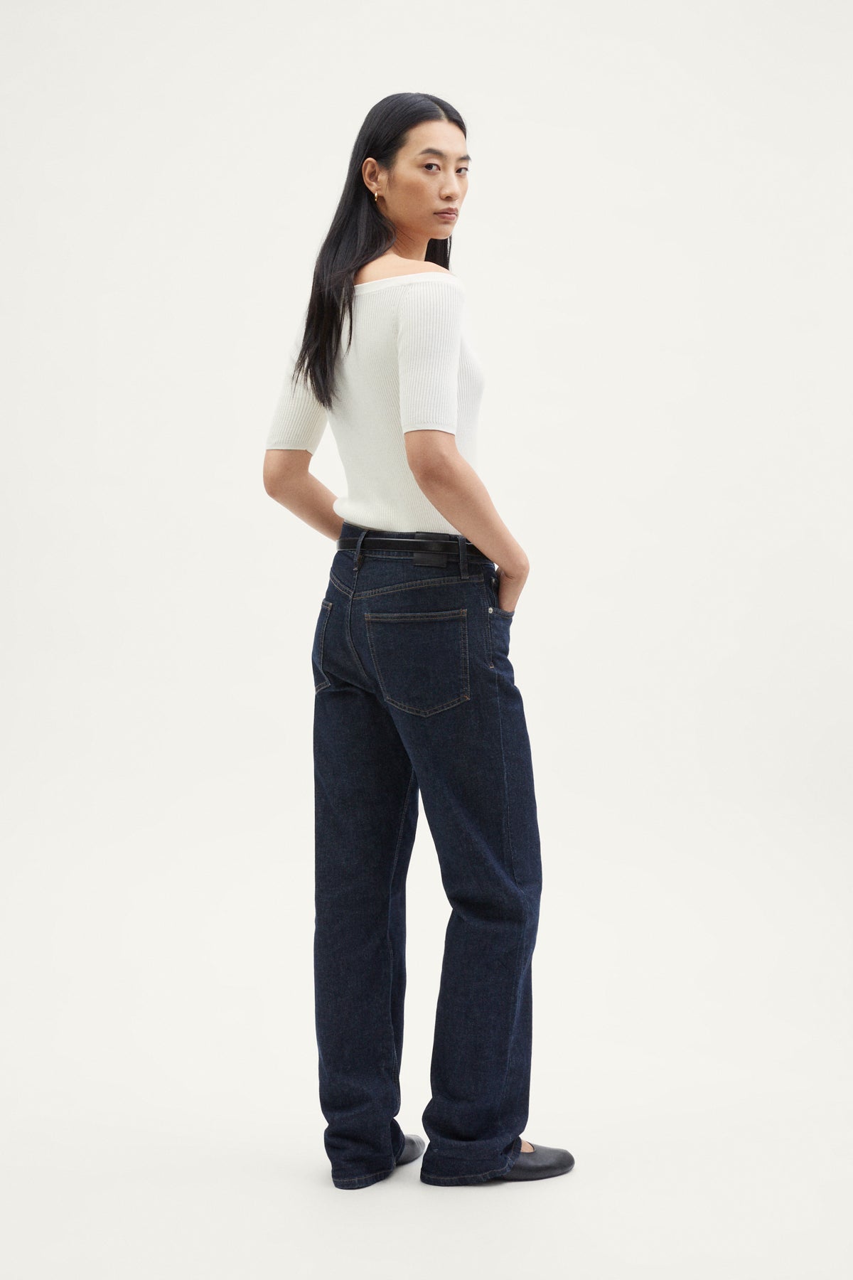 the organic cotton off the shoulder top milk white