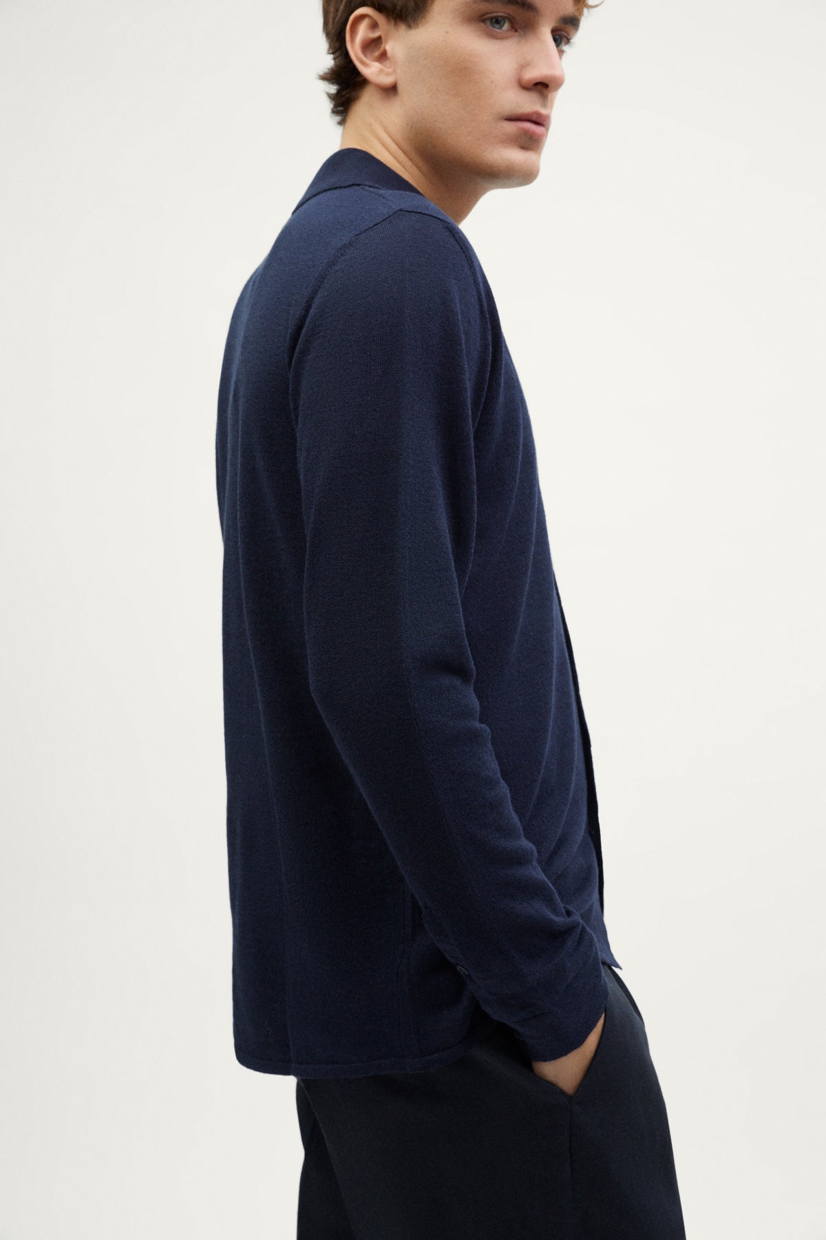 the linen cotton knit shirt blue navy