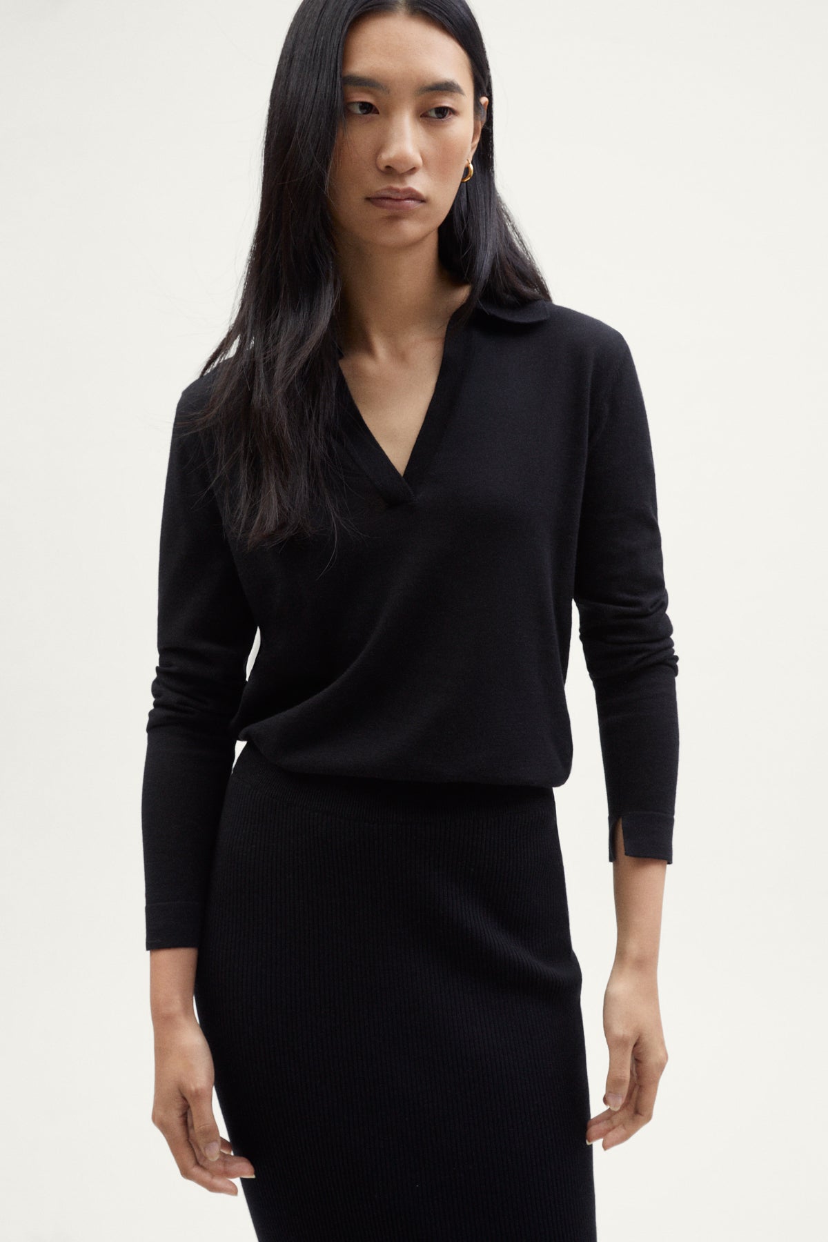 The Organic Cotton Lightweight Polo - black