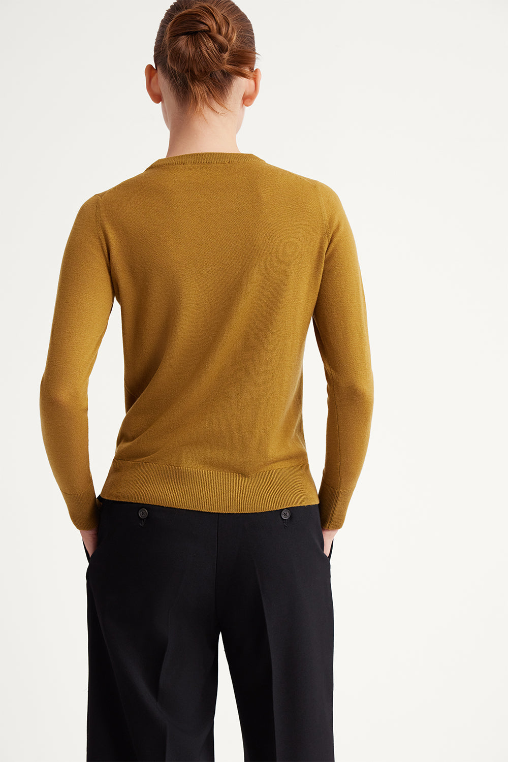 The Ultrasoft Wool Round-Neck Green Curry