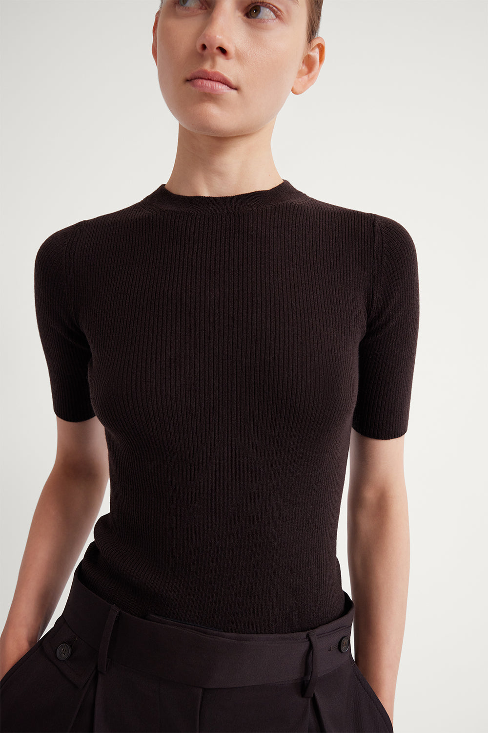The Ultrasoft Wool Ribbed T-Shirt Chocolate Brown