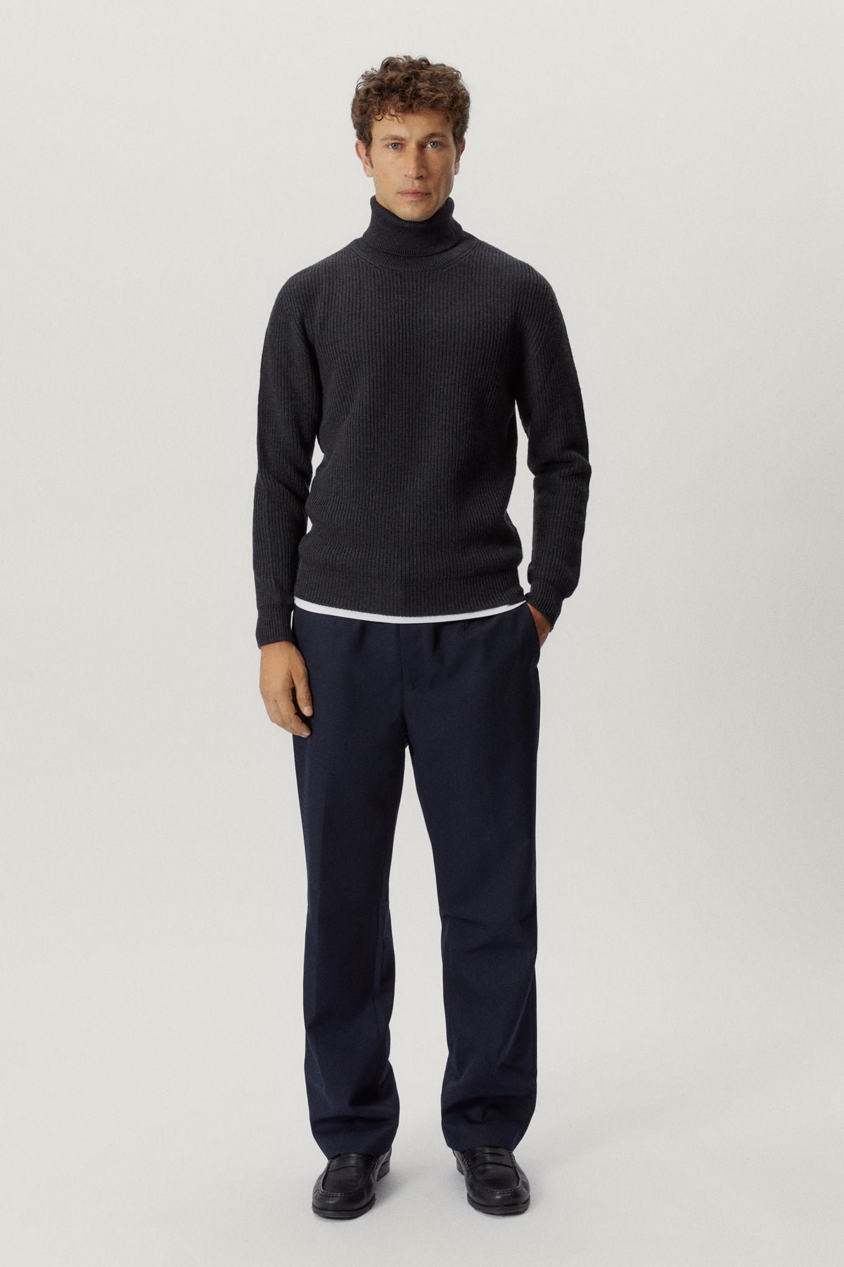 the merino wool ribbed high neck anthracite