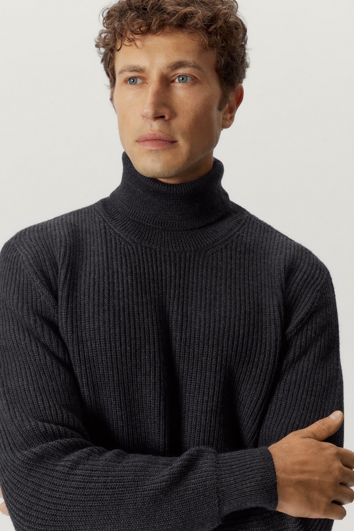 the merino wool ribbed high neck anthracite