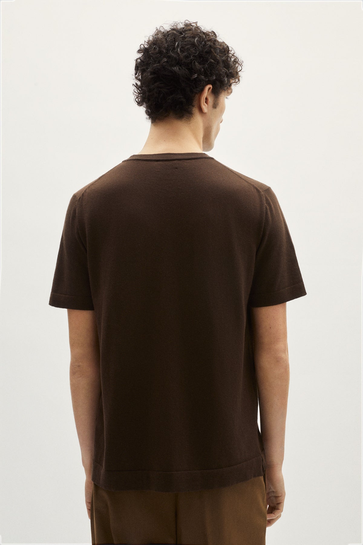 the organic cotton knit t shirt mocha brown