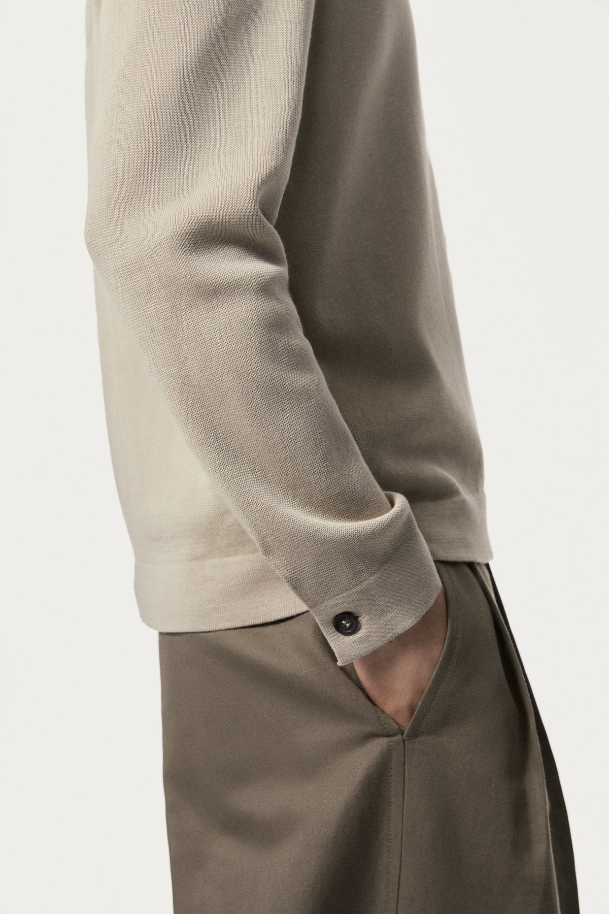 The Organic Cotton Boxy Jacket hay