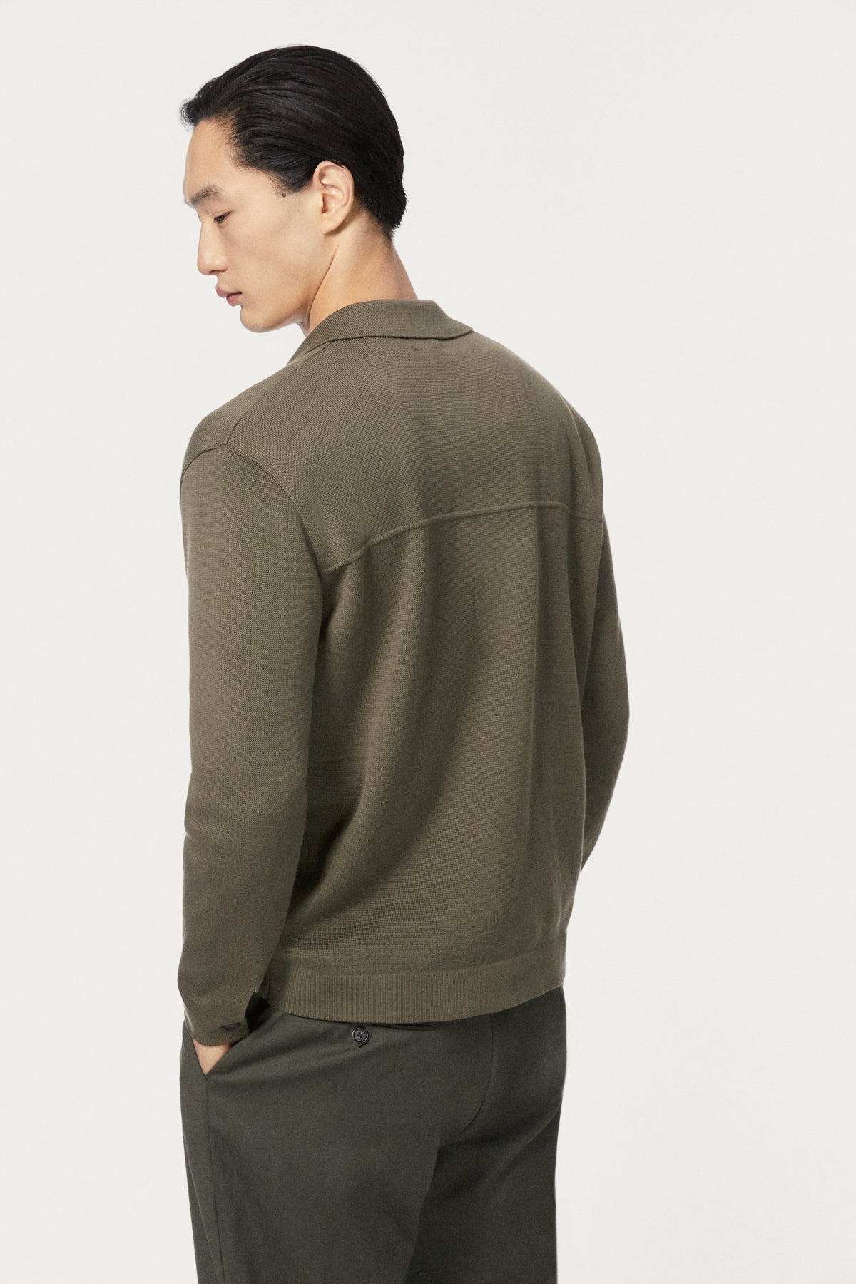 The Organic Cotton Boxy Jacket kaki green