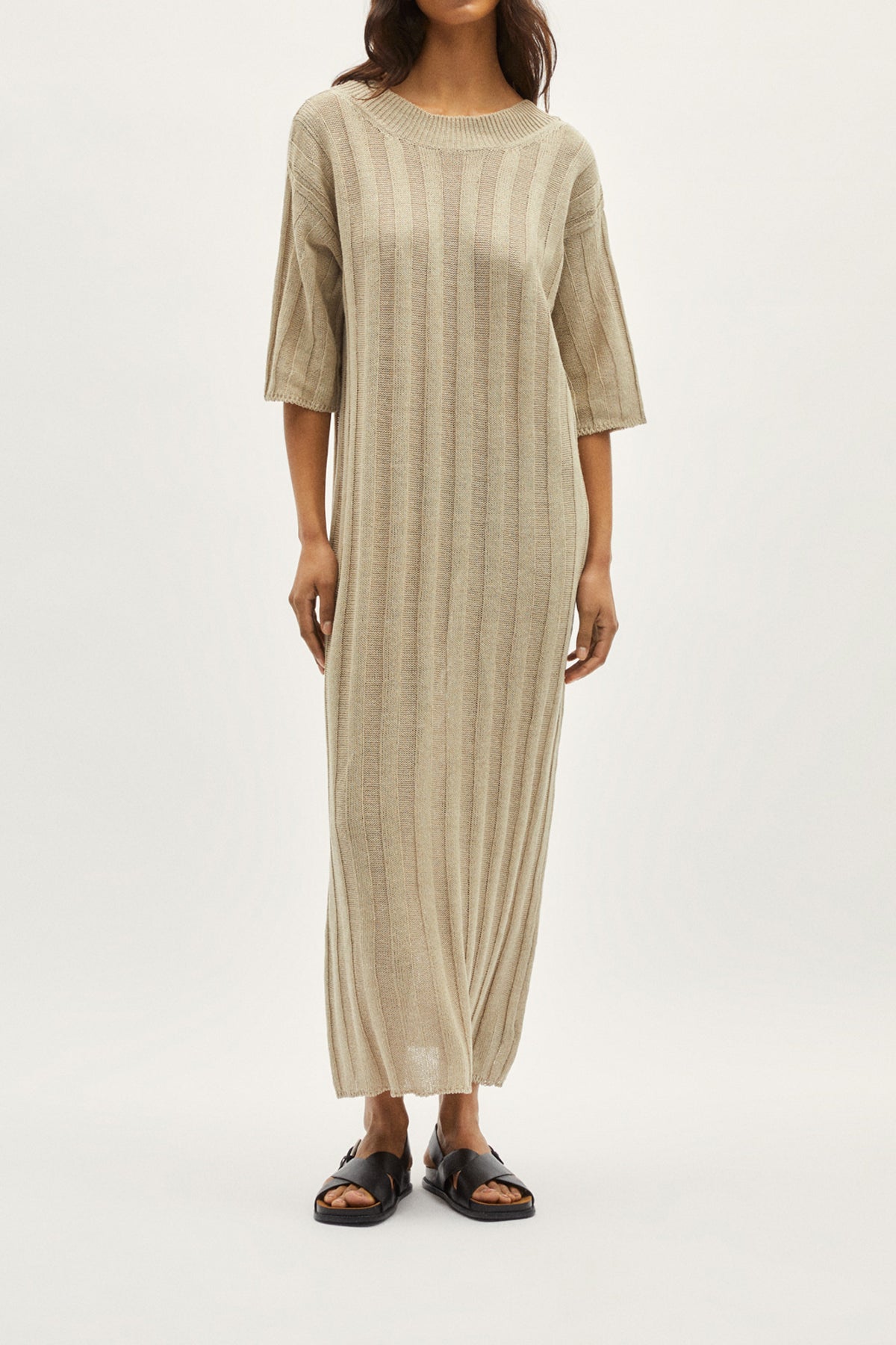 Oversize-Kleid aus Regeneriertem Leinen