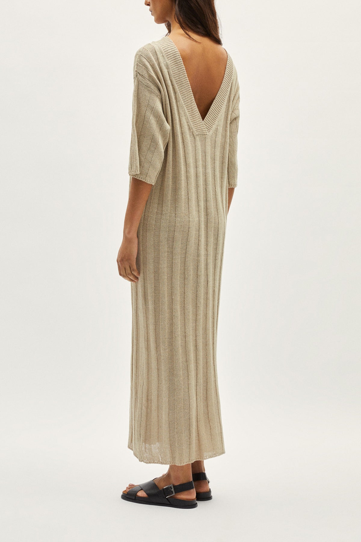 Oversize-Kleid aus Regeneriertem Leinen
