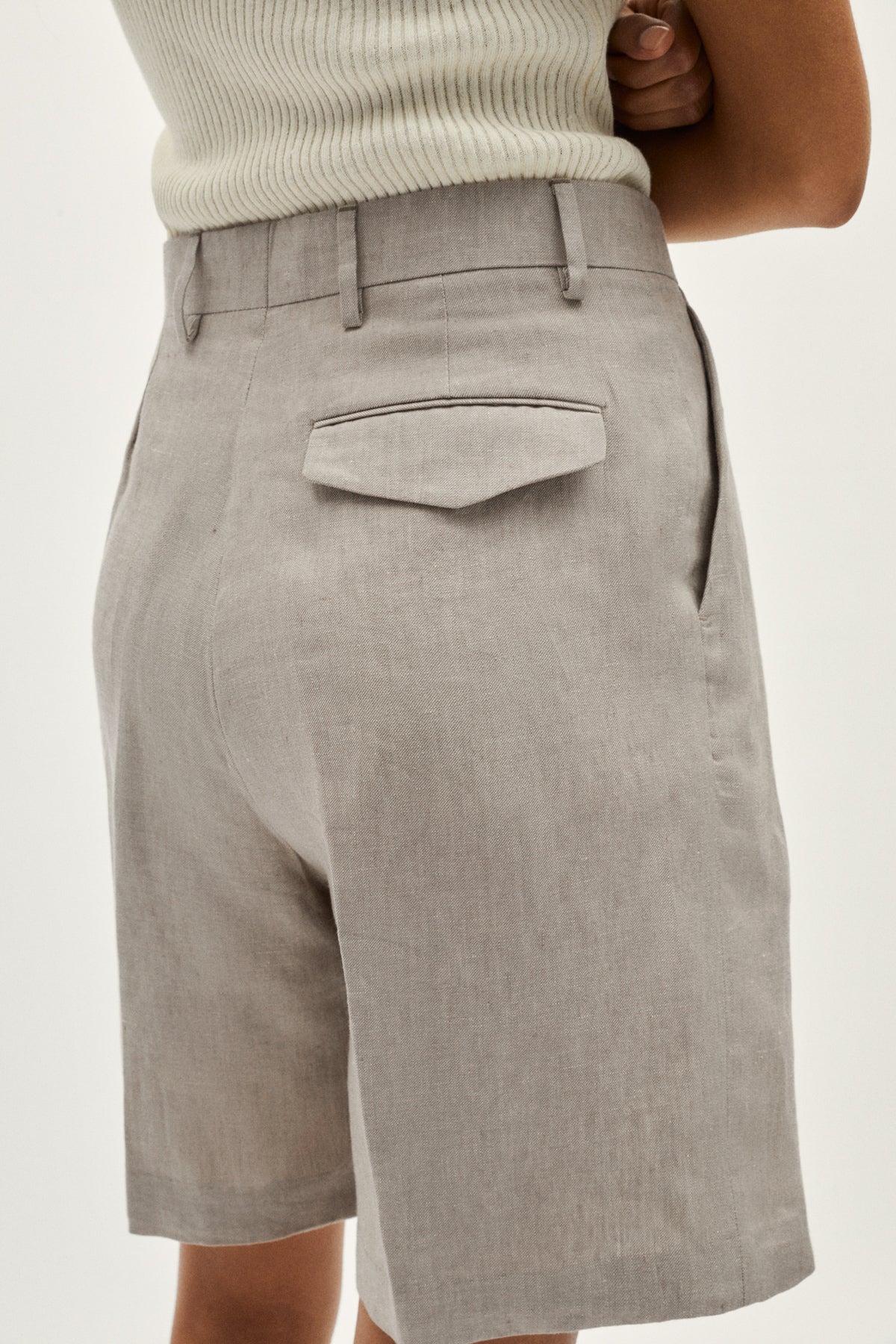 Bermuda in Twill di Lino