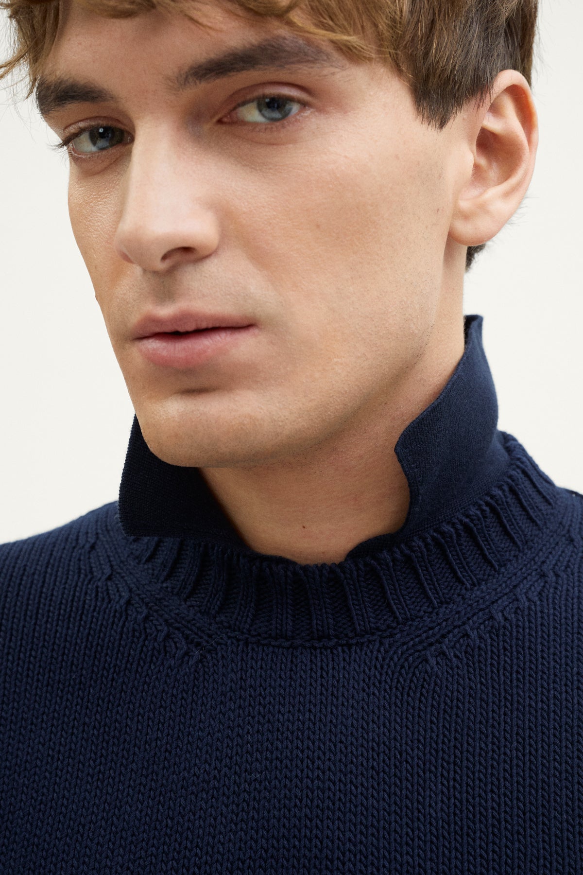 the organic cotton tricot sweater crewneck deep blue
