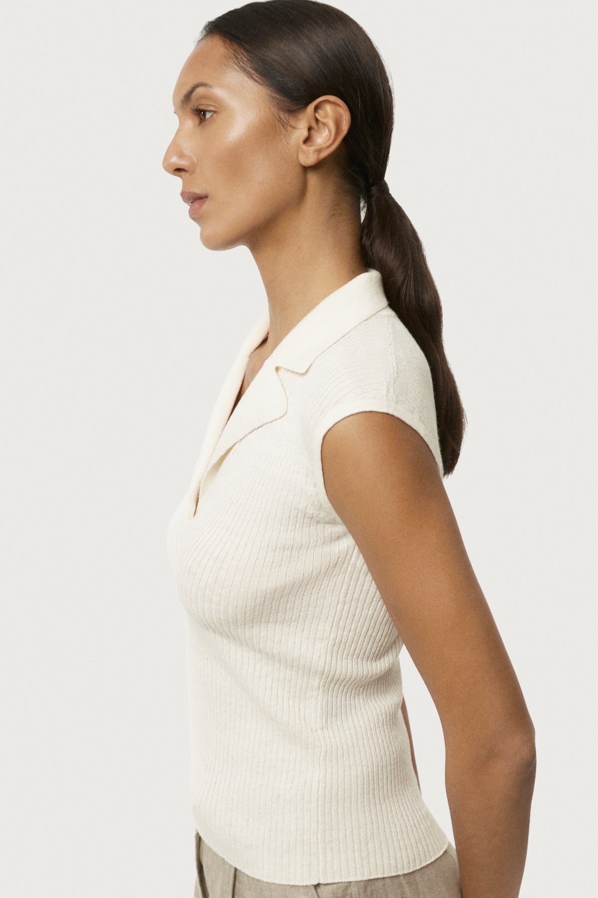 The Linen Cotton Lapel-Neck Top Milk White