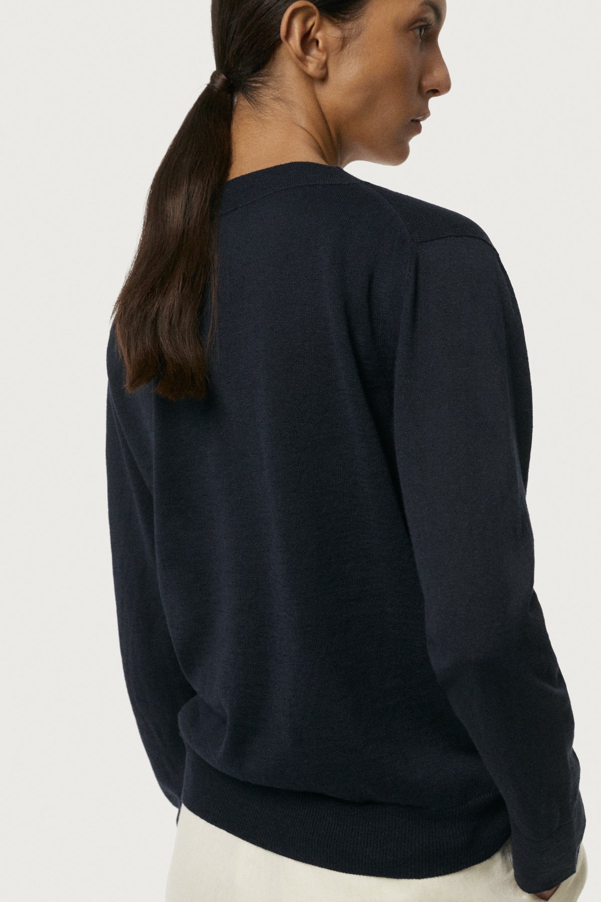The Linen Cotton Lightweight Sweater Navy Blue