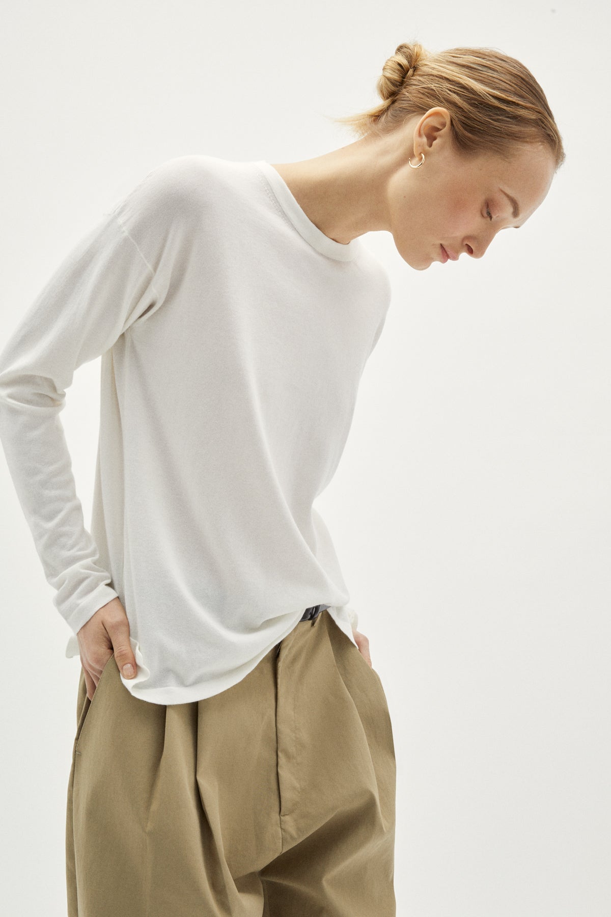 lightweight long sleeve t shirt in organic cotton milk white