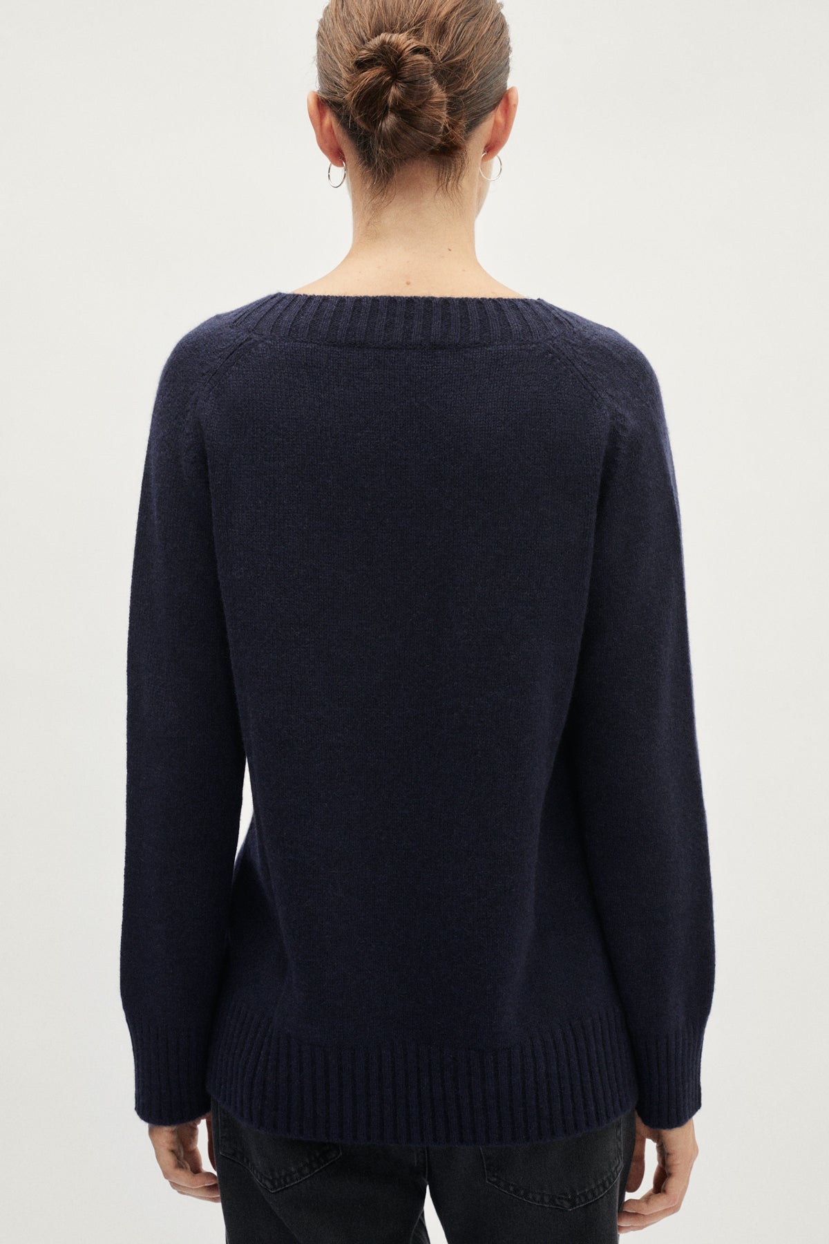 The ReCashmere V Neck - blue