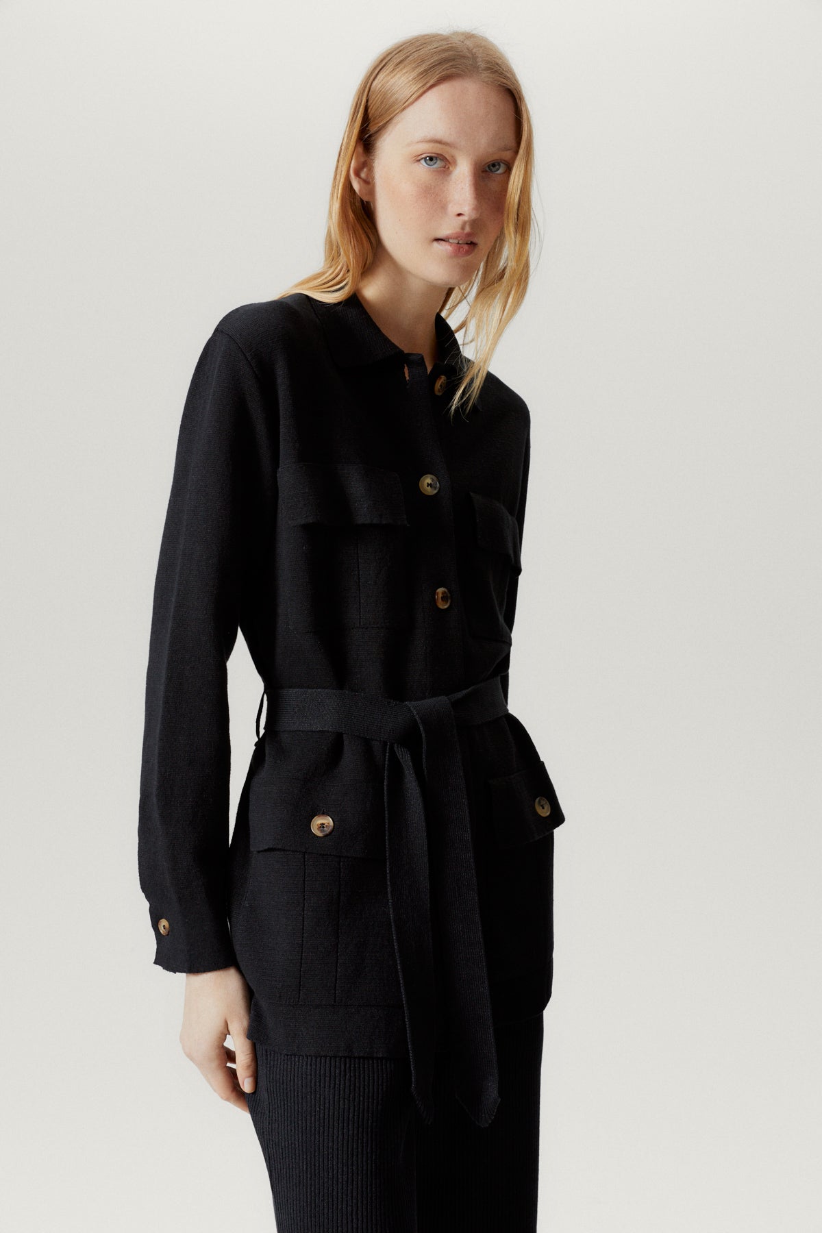 the linen cotton sahariana jacket black