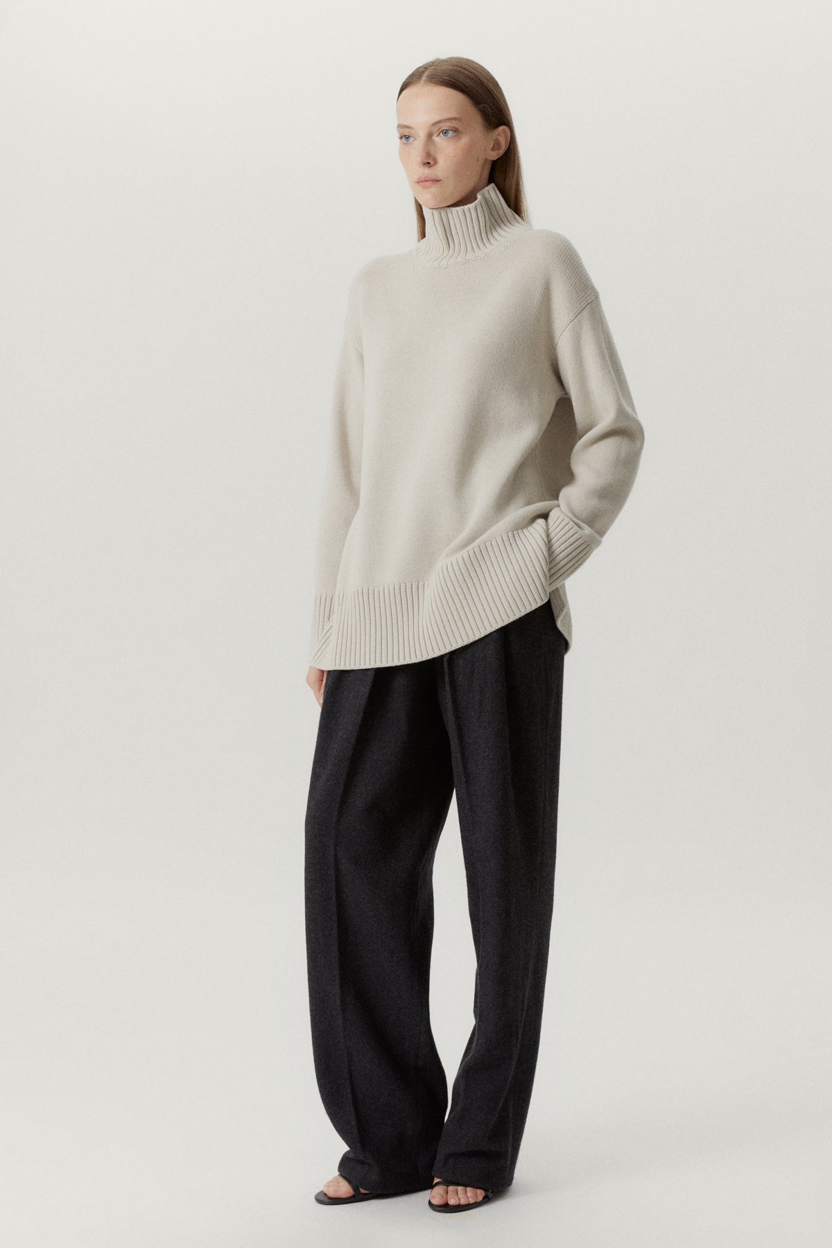 the merino wool oversize high neck pearl