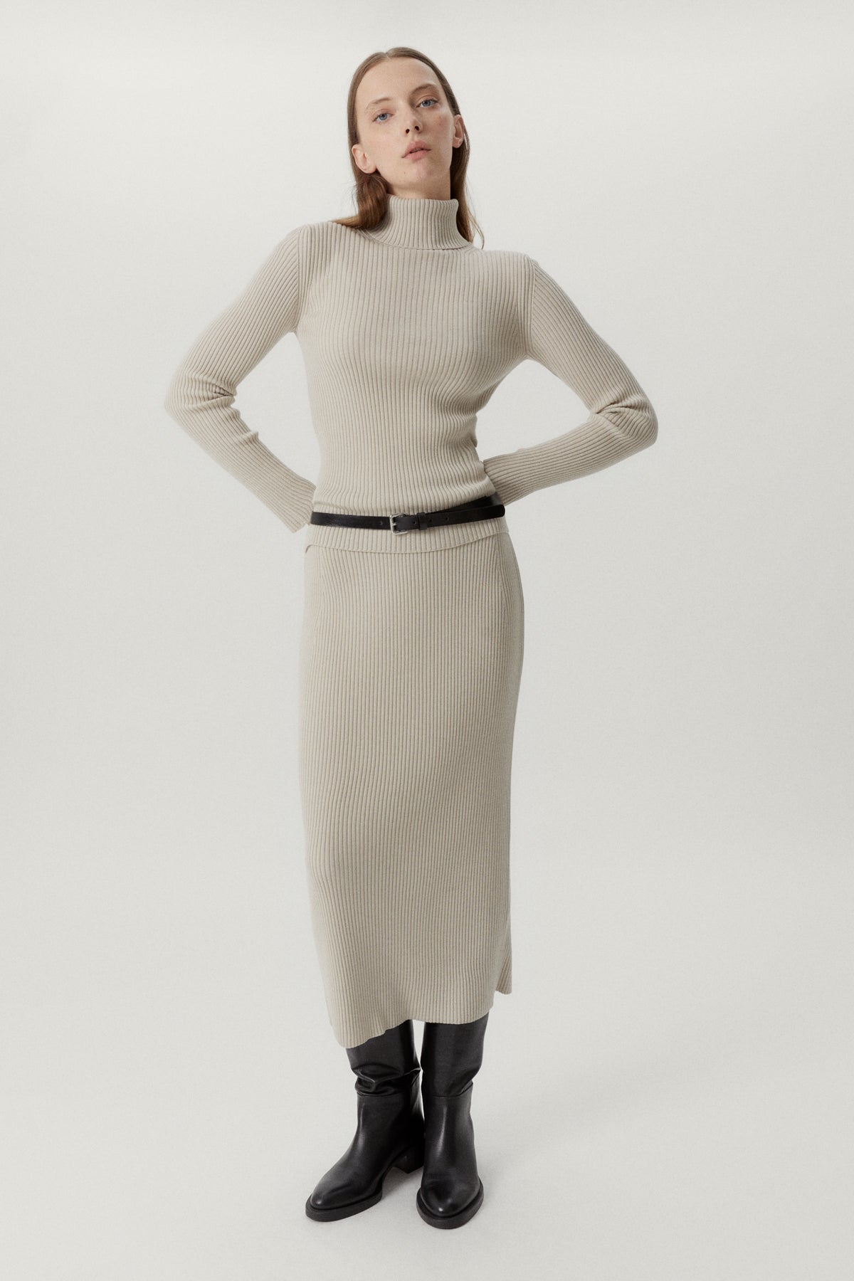 the merino wool ribbed skirt pearl