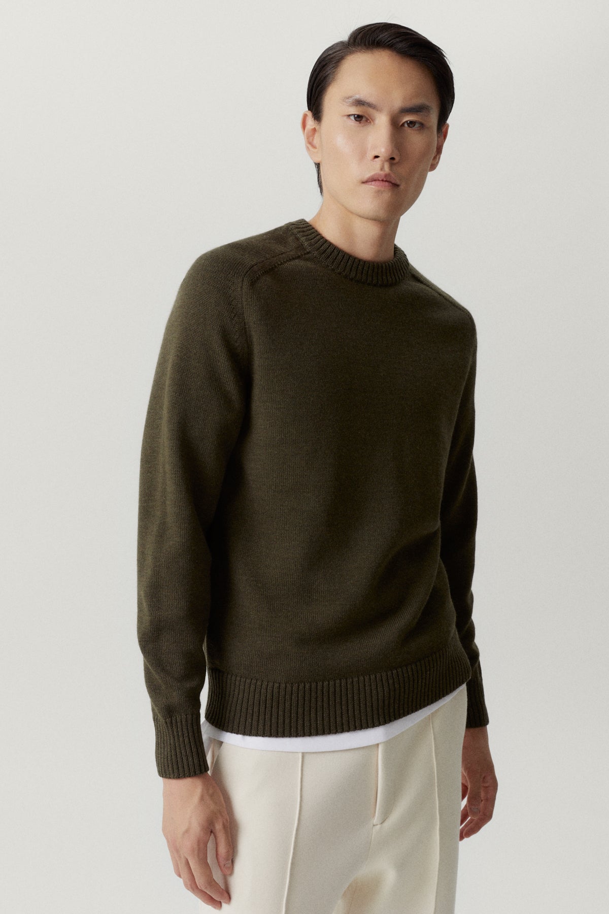 the merino wool saddle shoulder sweater military green