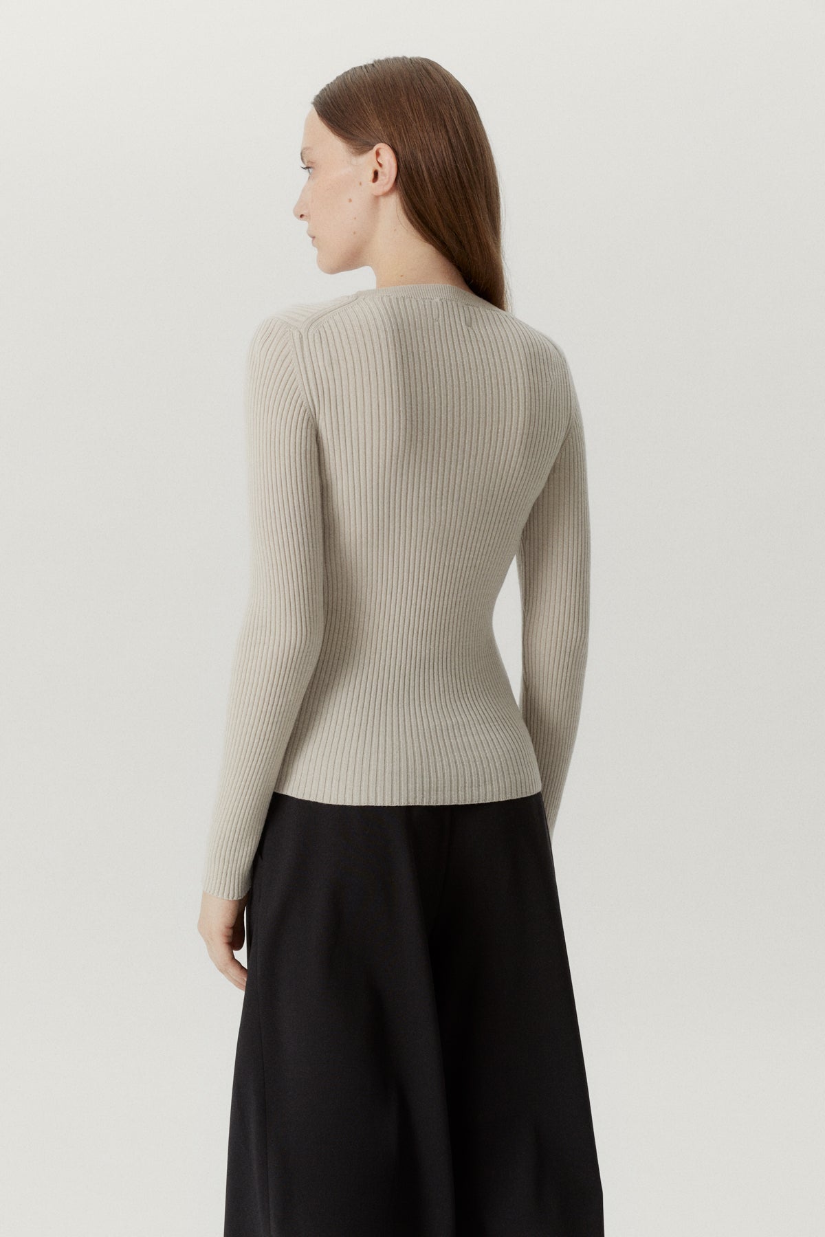 the merino wool u neck sweater pearl