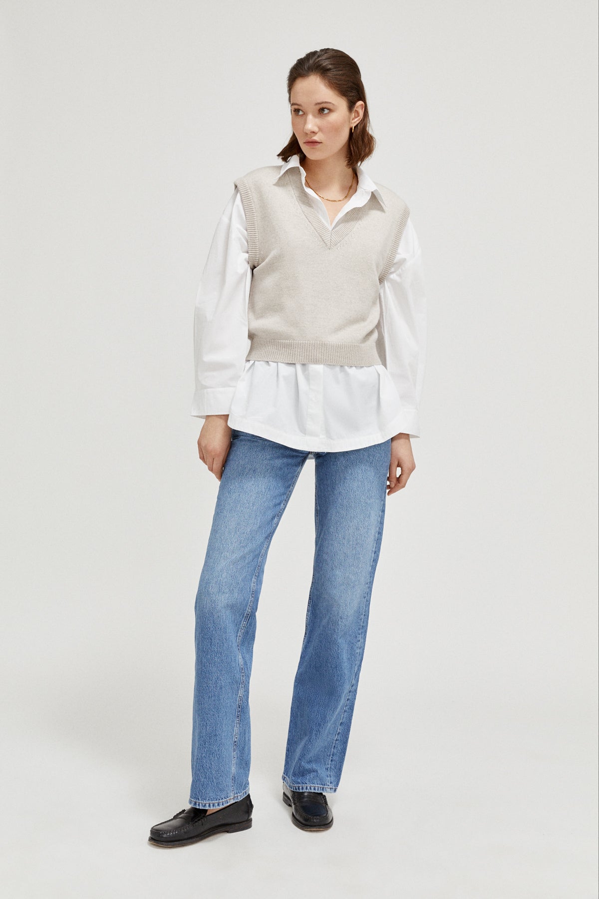 the merino wool vest greige