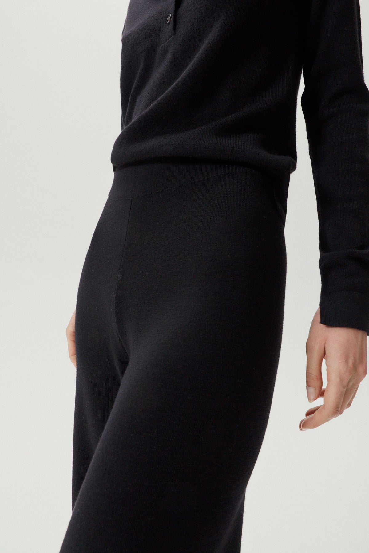 the merino wool wide leg pants new black