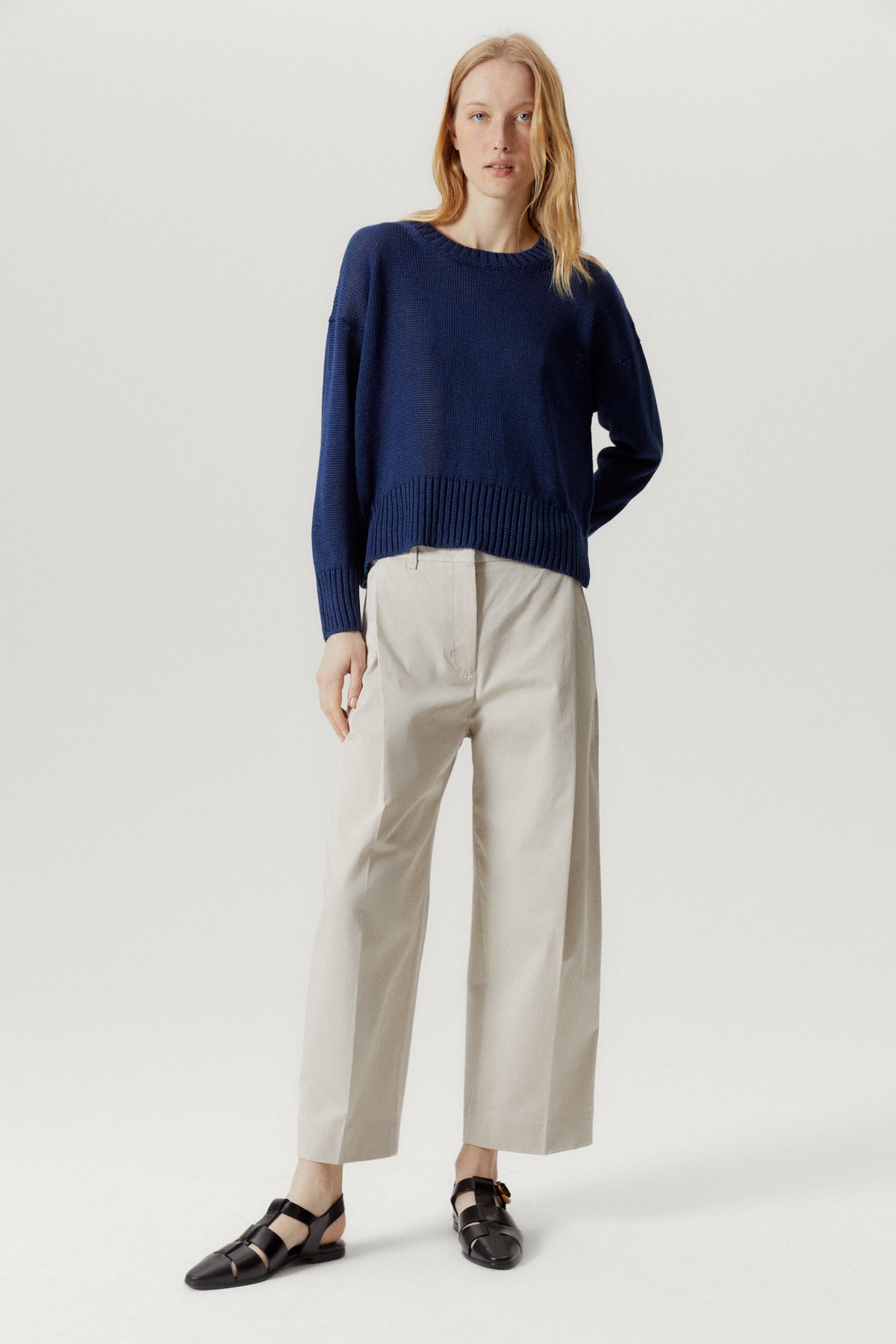 the pure linen oversize crewneck denim blue