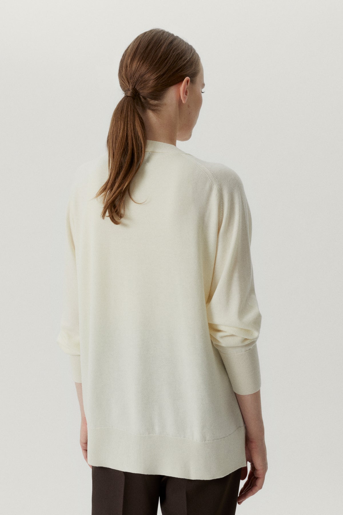 the ultrasoft wool relaxed cardigan natural white