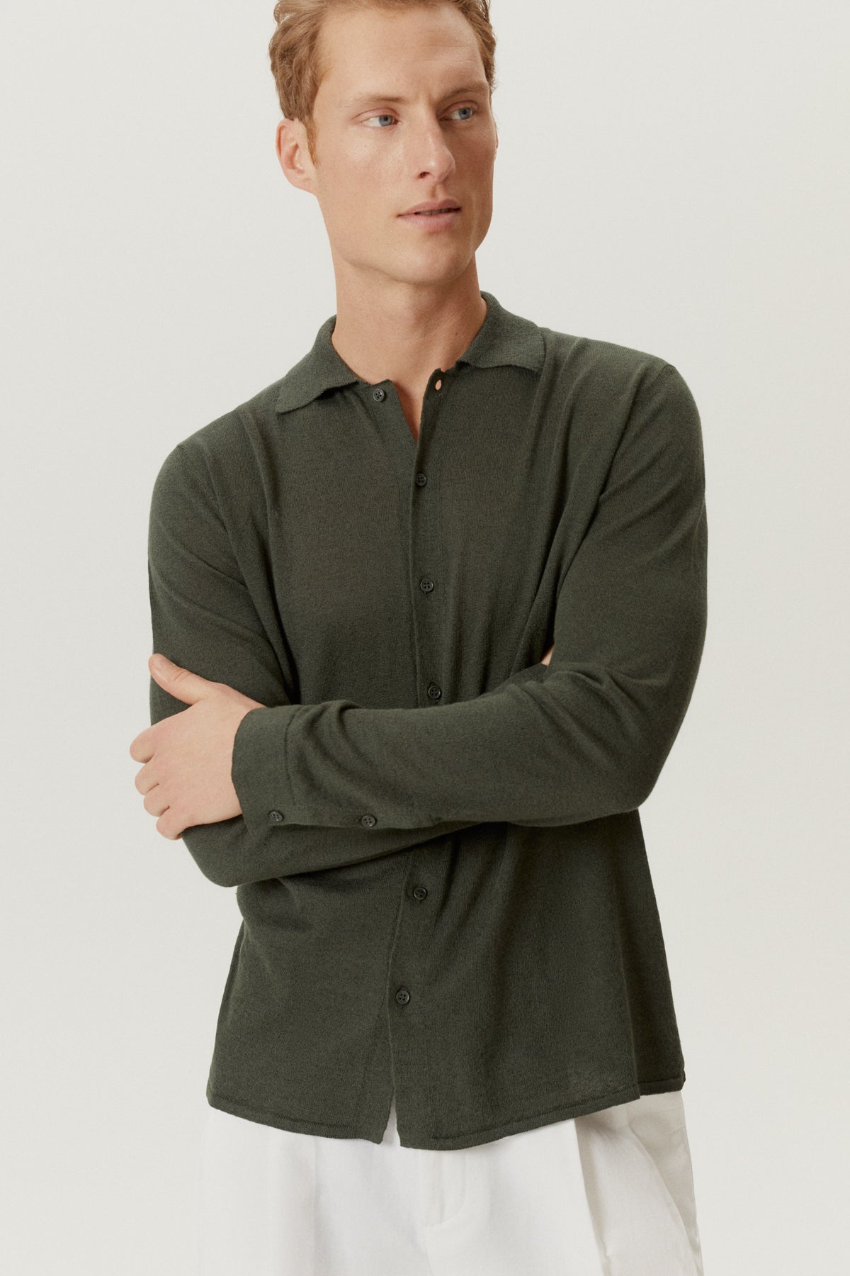 the linen cotton knit shirt military green