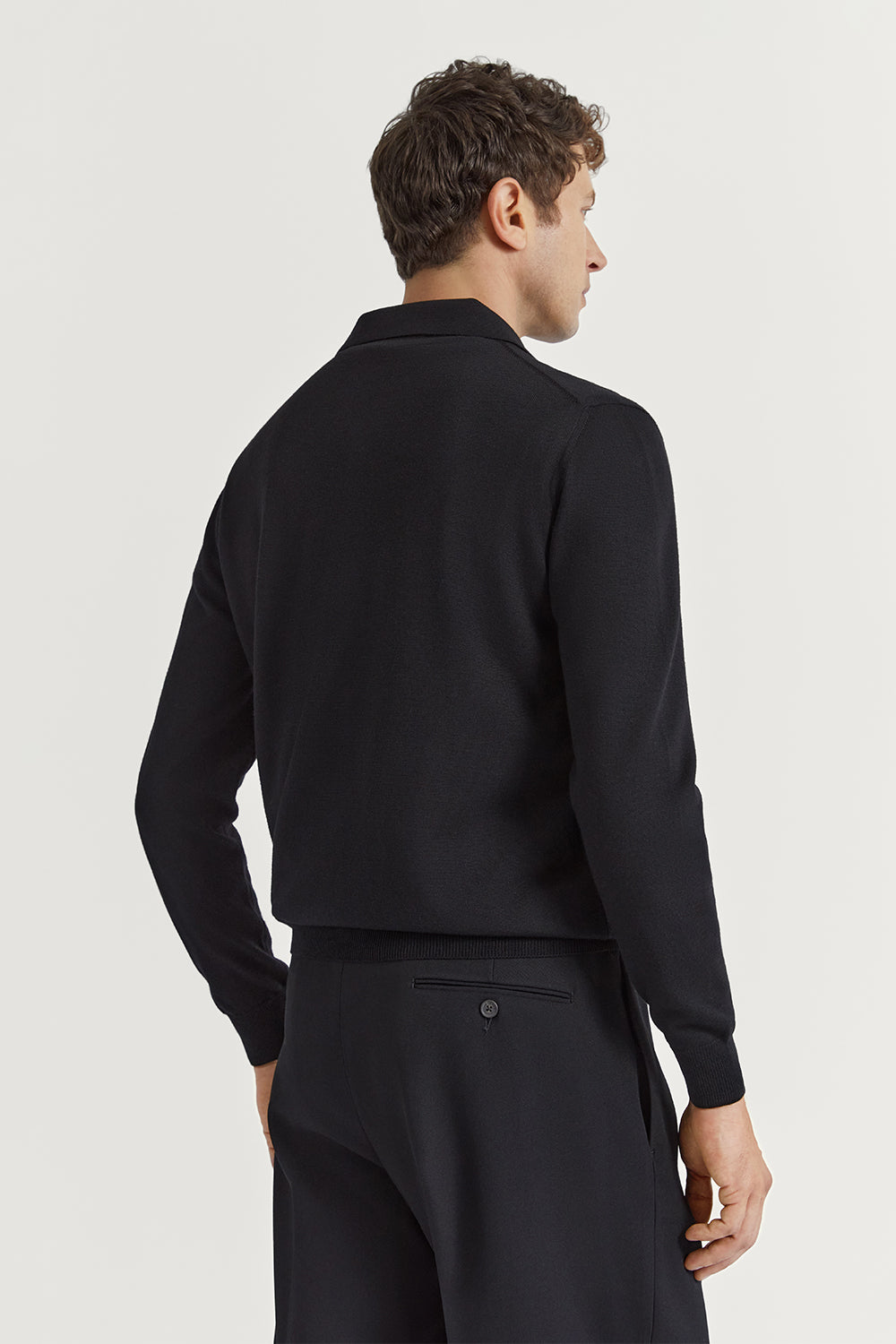 The Merino Wool Buttonless Polo Black