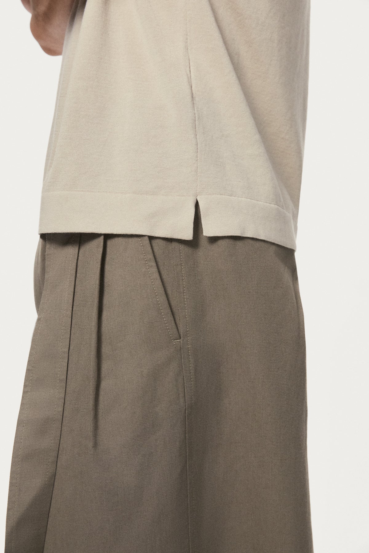 The Organic Cotton Knit T-Shirt hay