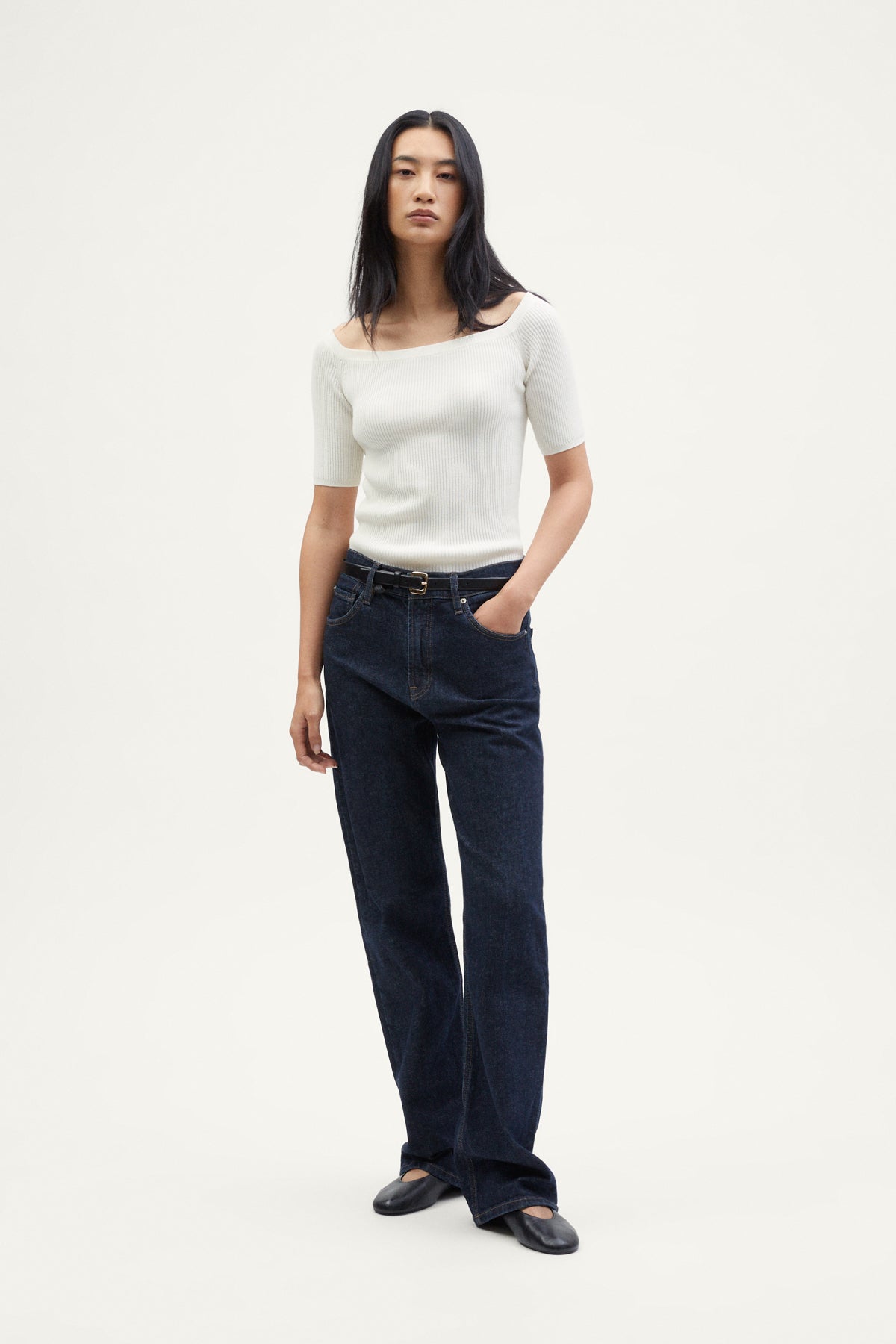 the organic cotton off the shoulder top milk white