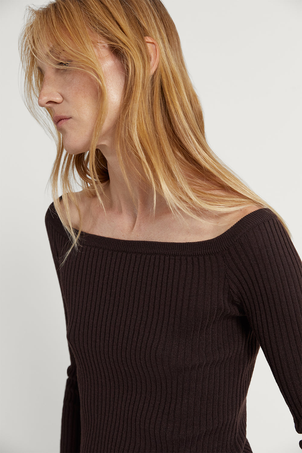 The Merino Wool Off-The-Shoulder Top Ebony