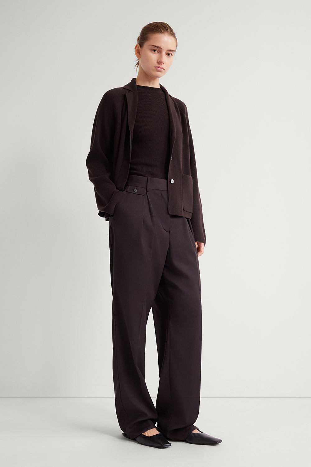 The Ultrasoft Wool Ribbed T-Shirt Chocolate Brown
