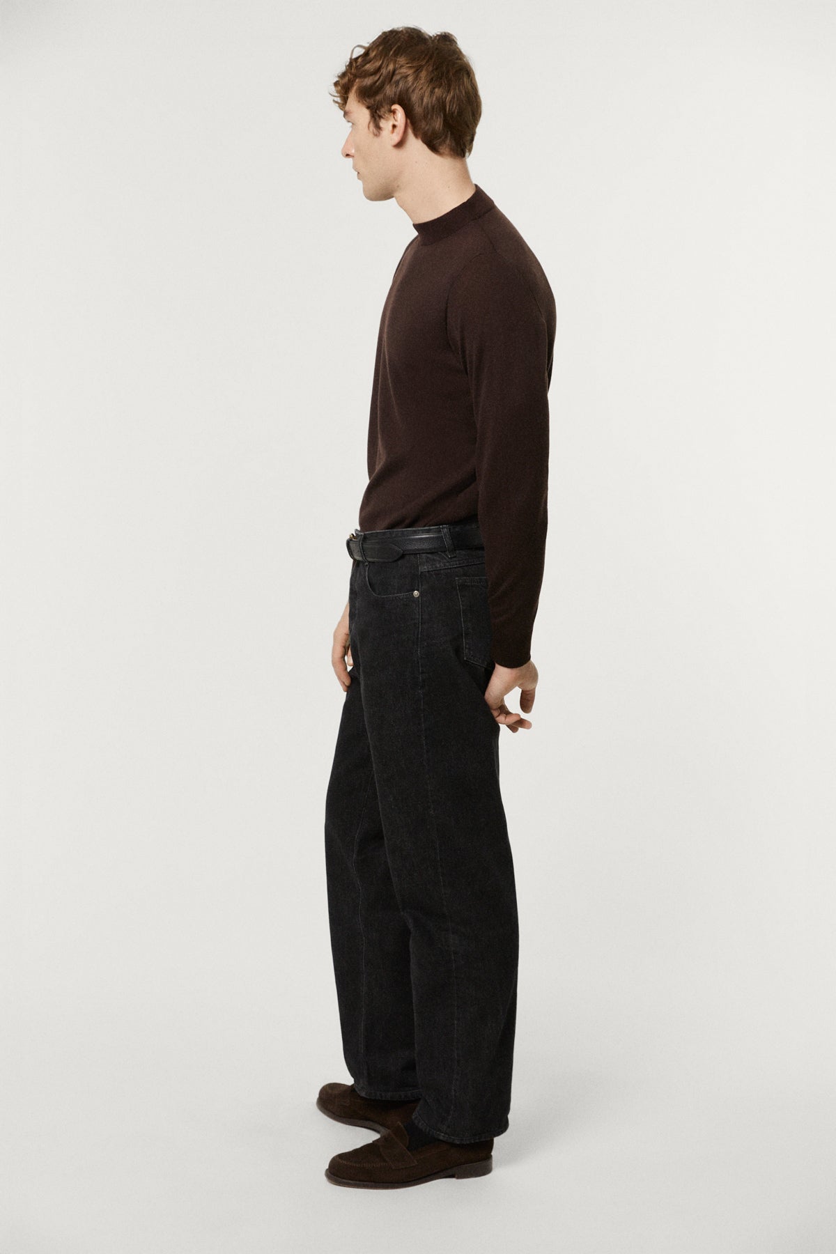 The Ultrasoft Wool Mock-Neck brown