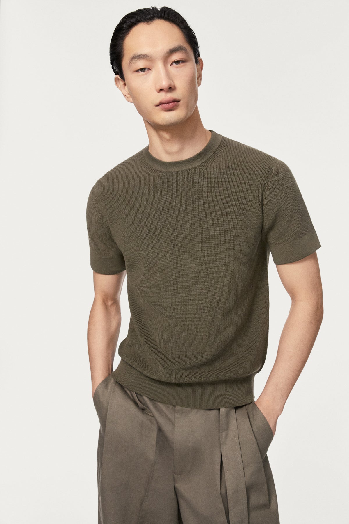 The Organic Cotton Aran Tricot Vest kaki green