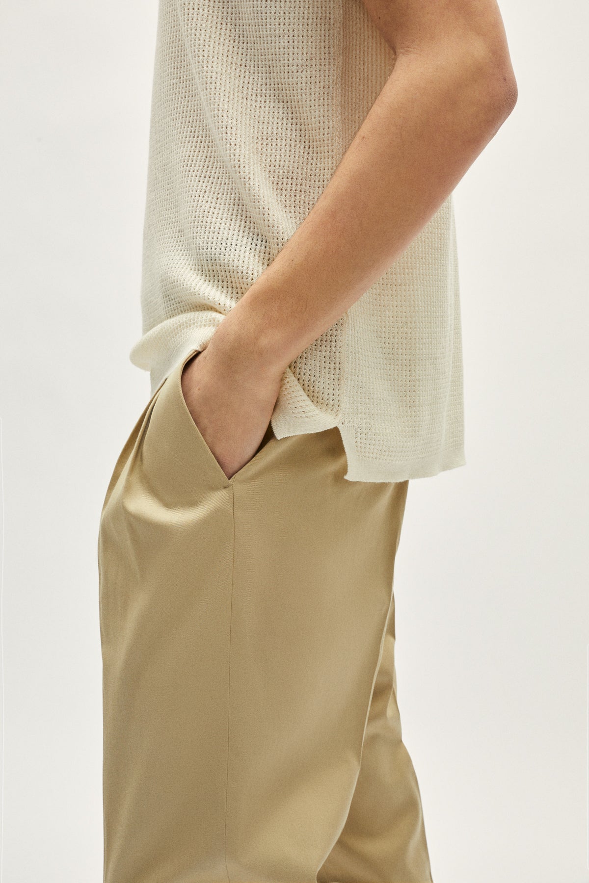 the linen cotton crochet t shirt milk white imperfect version