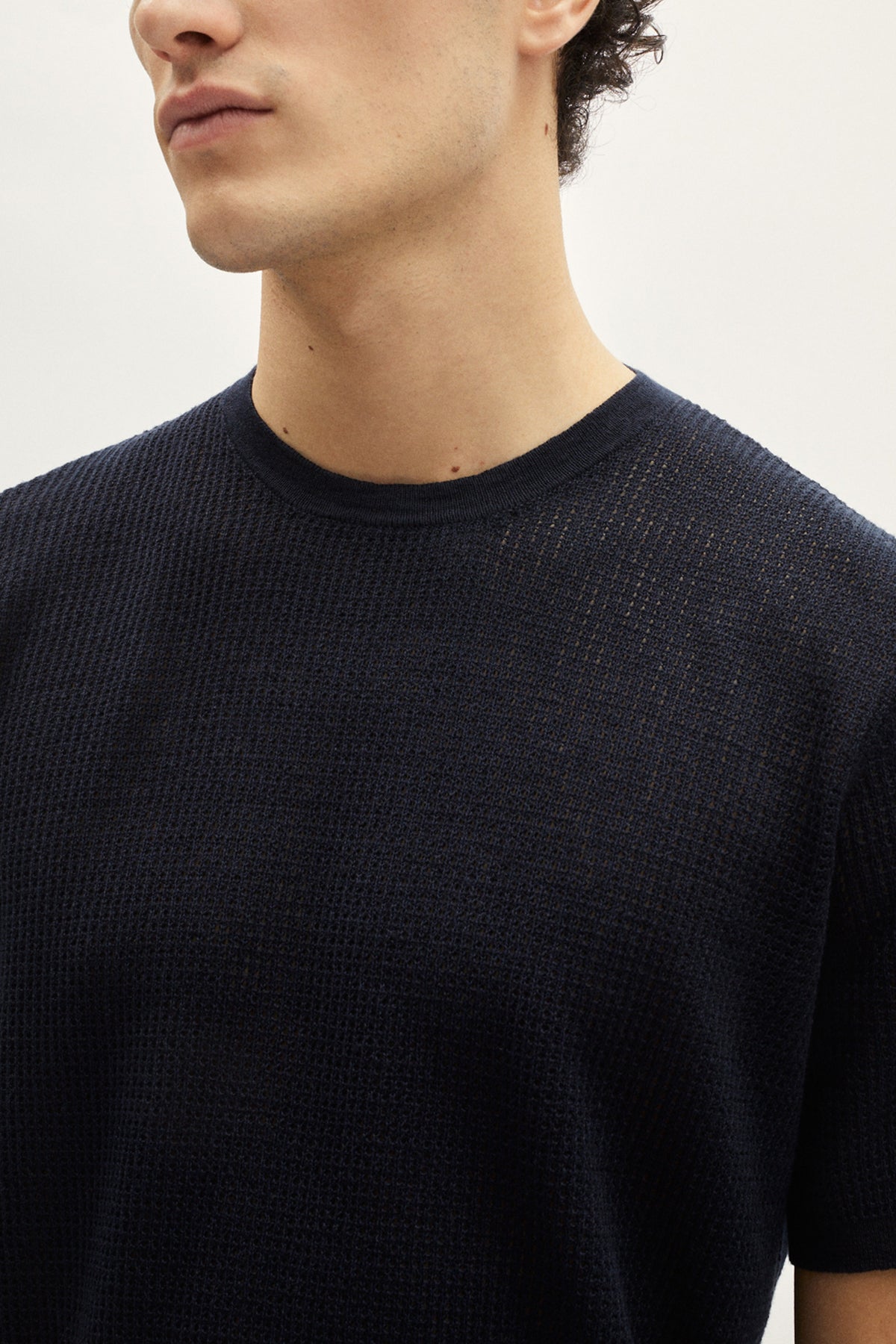 the linen cotton crochet t shirt blue navy