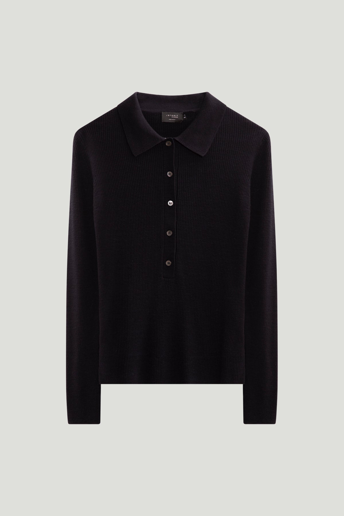 Polo boutonné en laine ultra douce