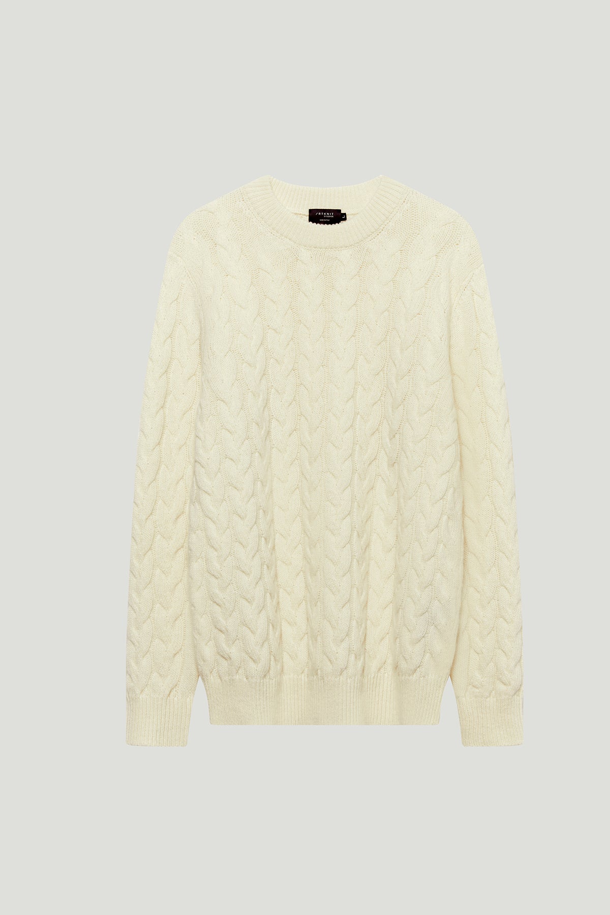 The Woolen Aran Sweater - white