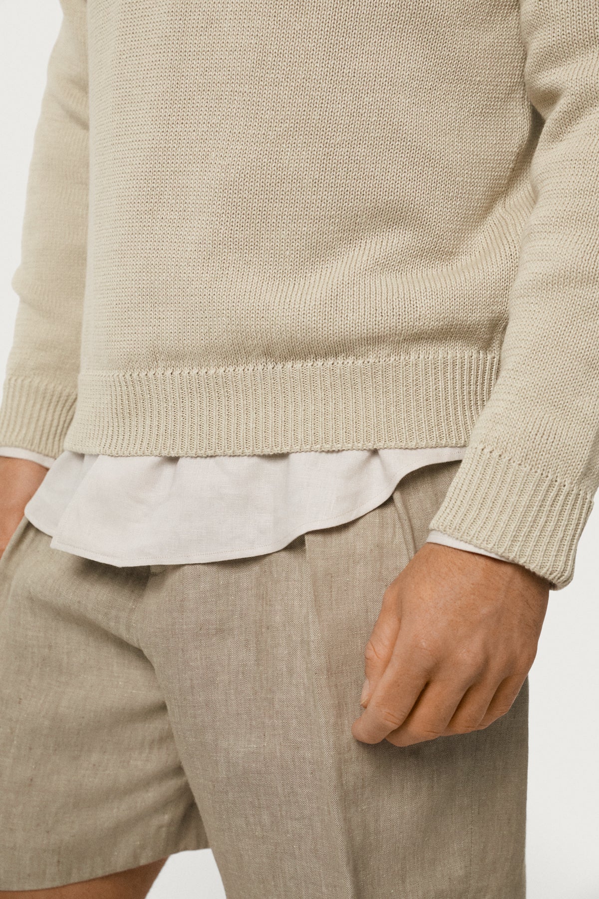 The Linen Cotton Crewneck Hay