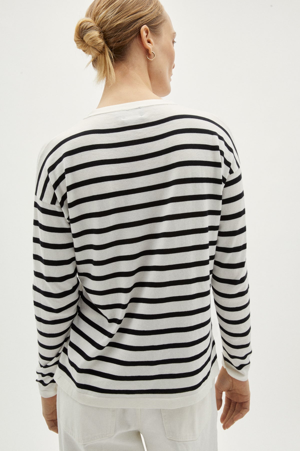 lightweight long sleeve t shirt in organic cotton stripes