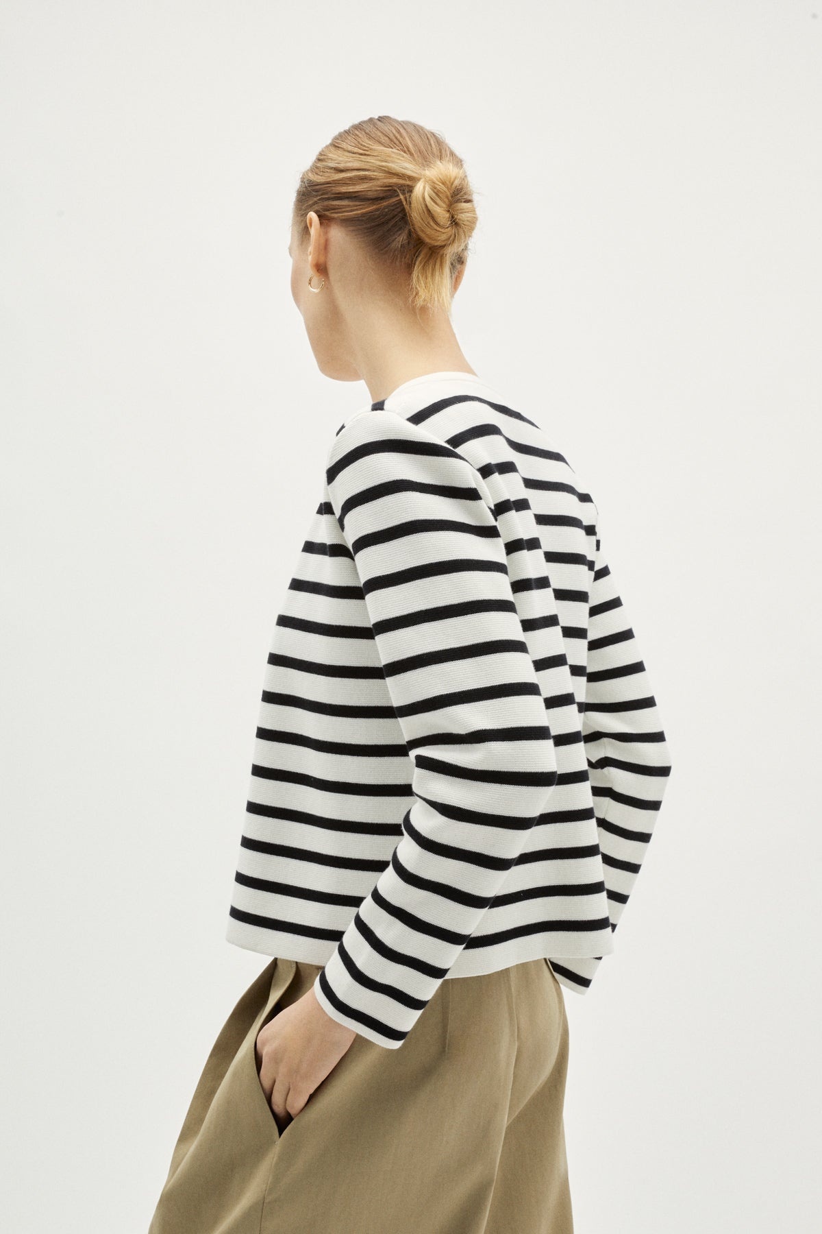 the sleek organic cotton jacket stripes
