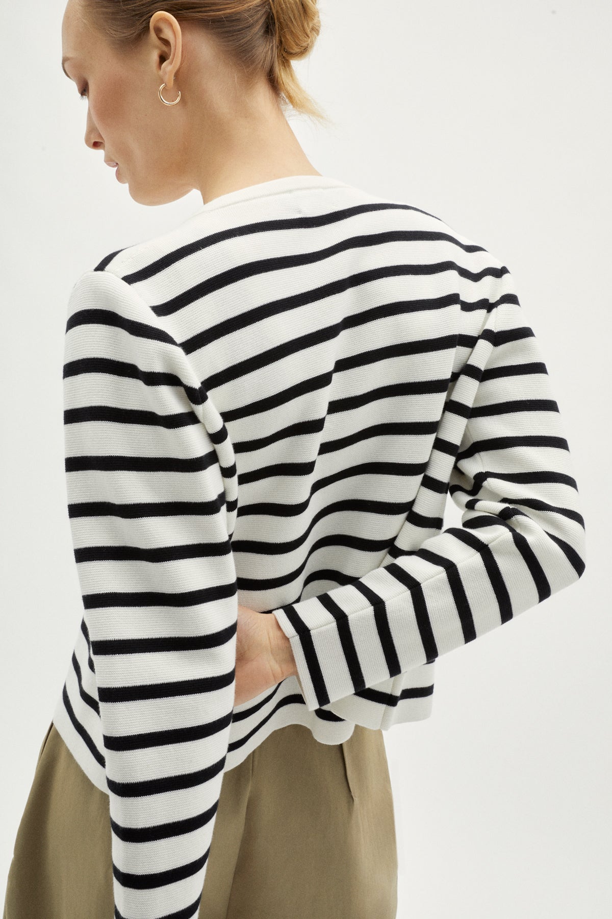 the sleek organic cotton jacket stripes