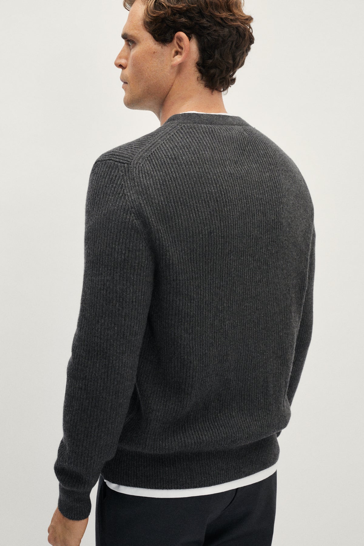 The ReCashmere Cardigan - grey