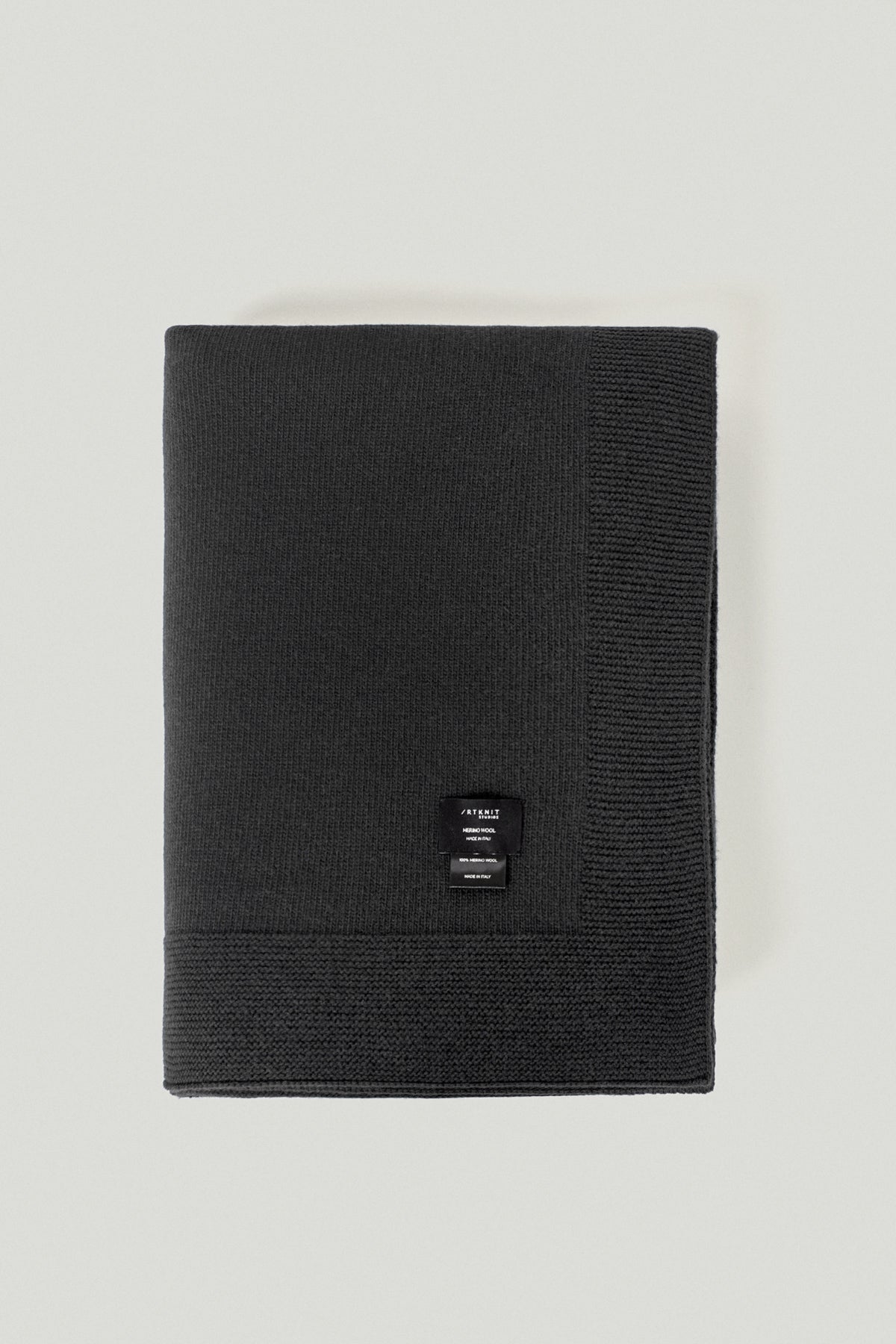 the woolen knit blanket ash grey