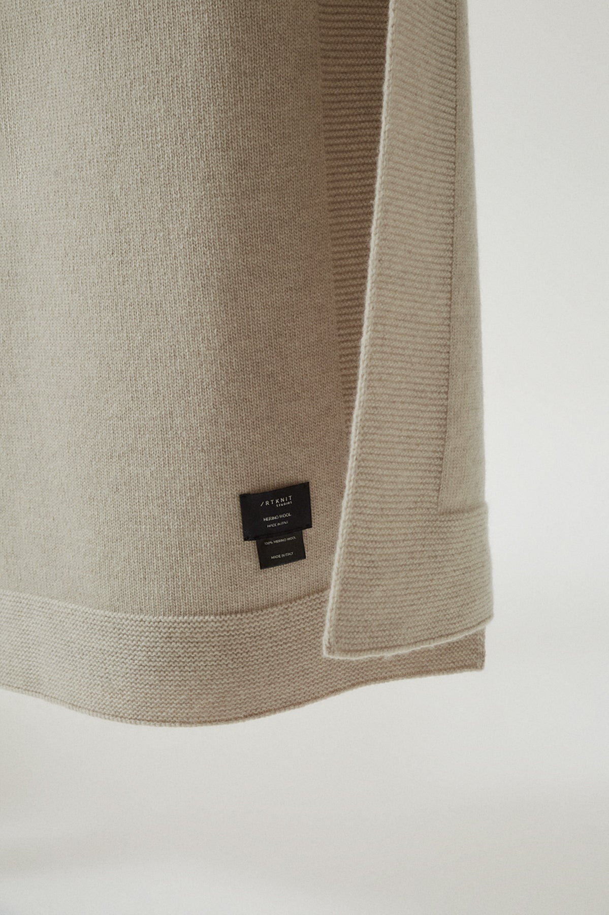the woolen knit blanket ecru