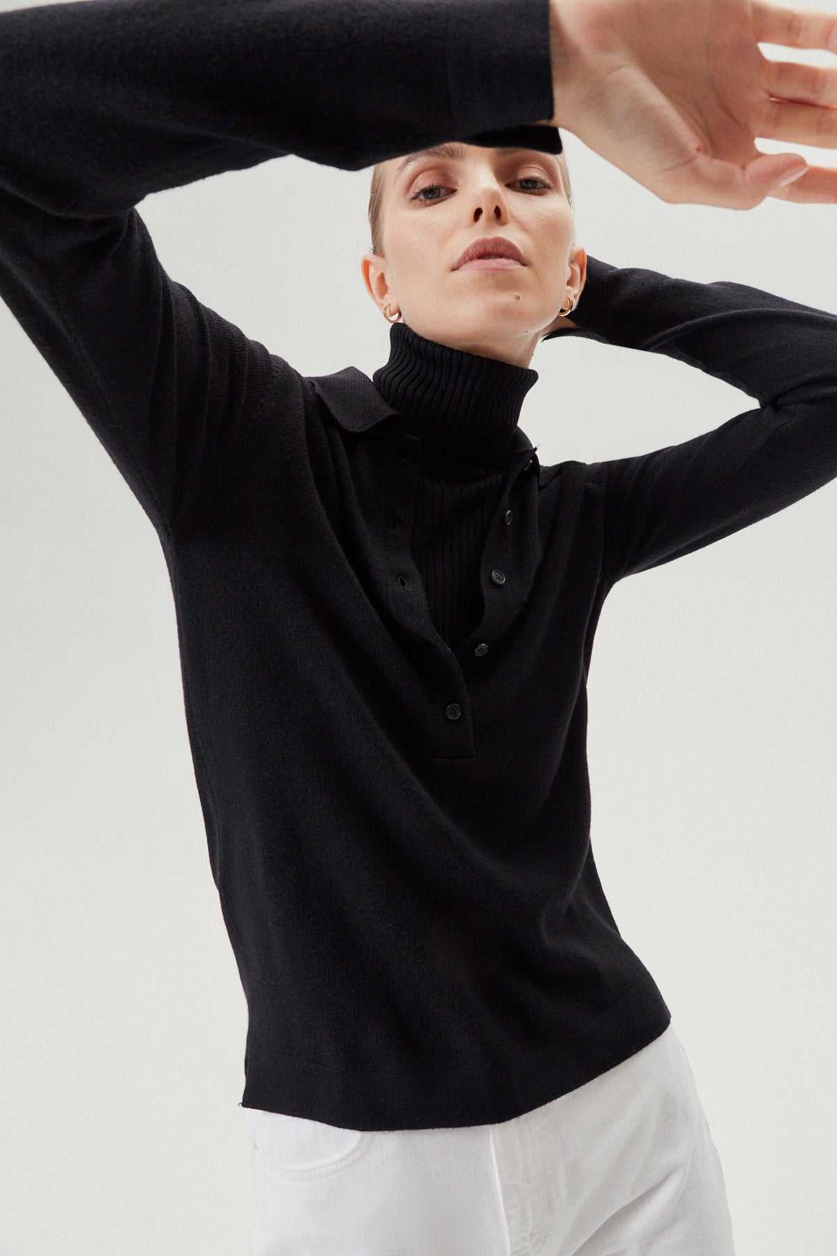 the merino wool knit polo black