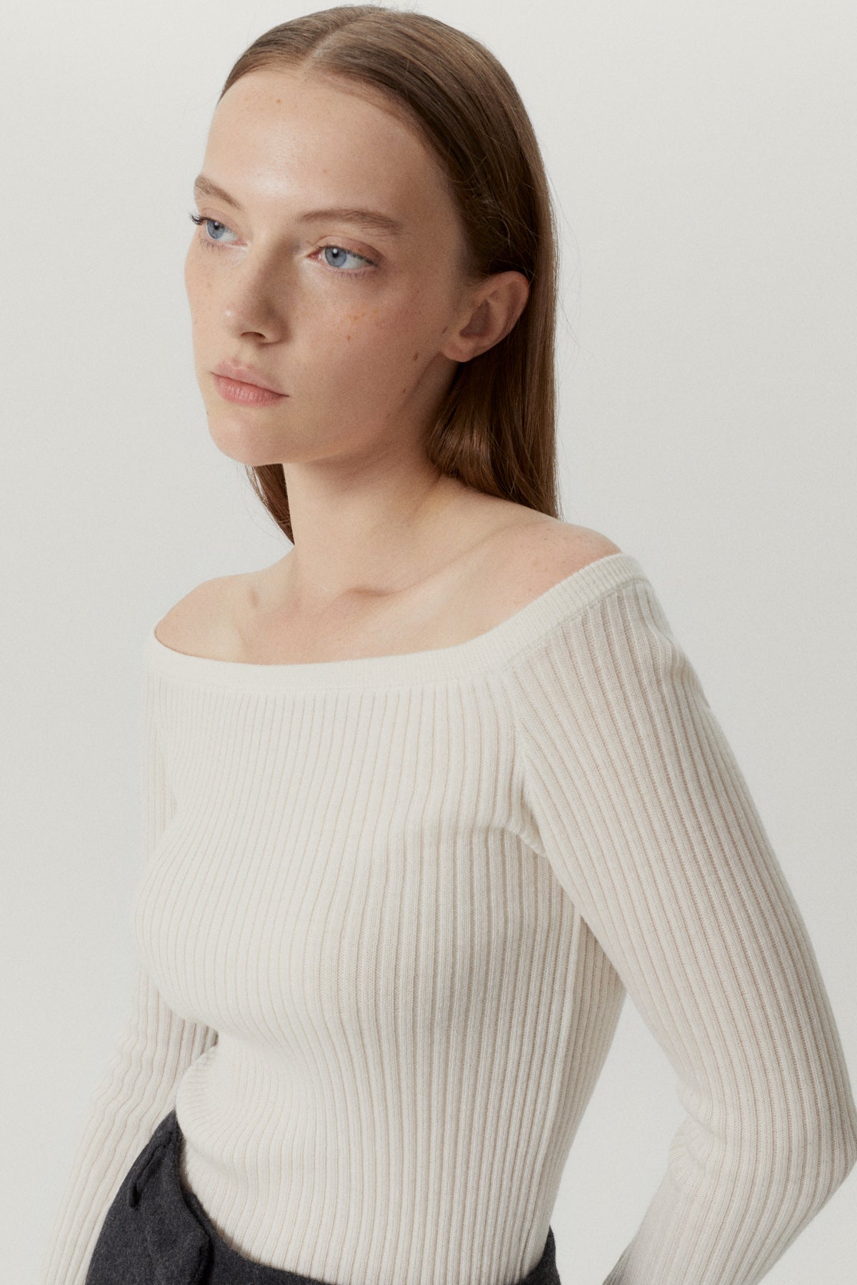 the merino wool off the shoulder top snow white