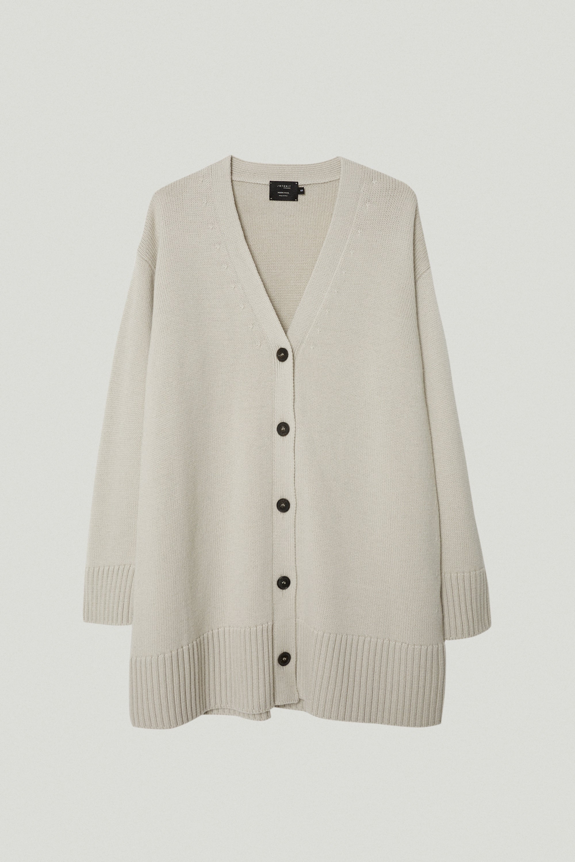 the merino wool oversize cardigan pearl